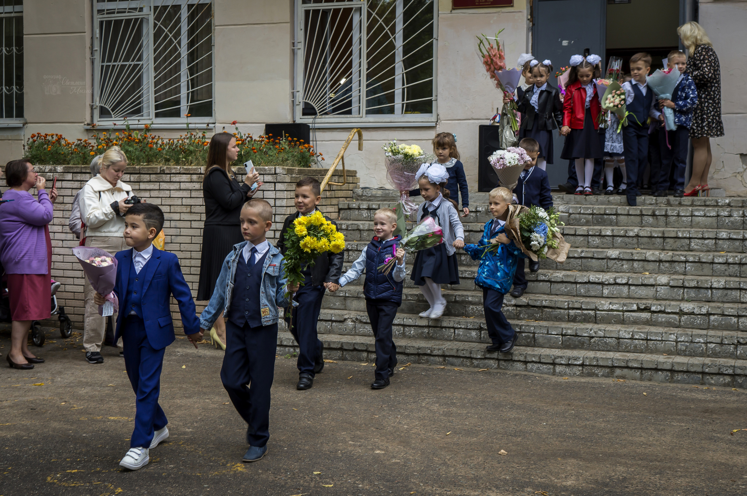 Фотосъемка в детском саду фотосъемка в школе Дипломы Выпускник Фотопла. Фотосъемка в детском саду и школе. Фотоальбомы и фотокниги ВЫПУСКНИК