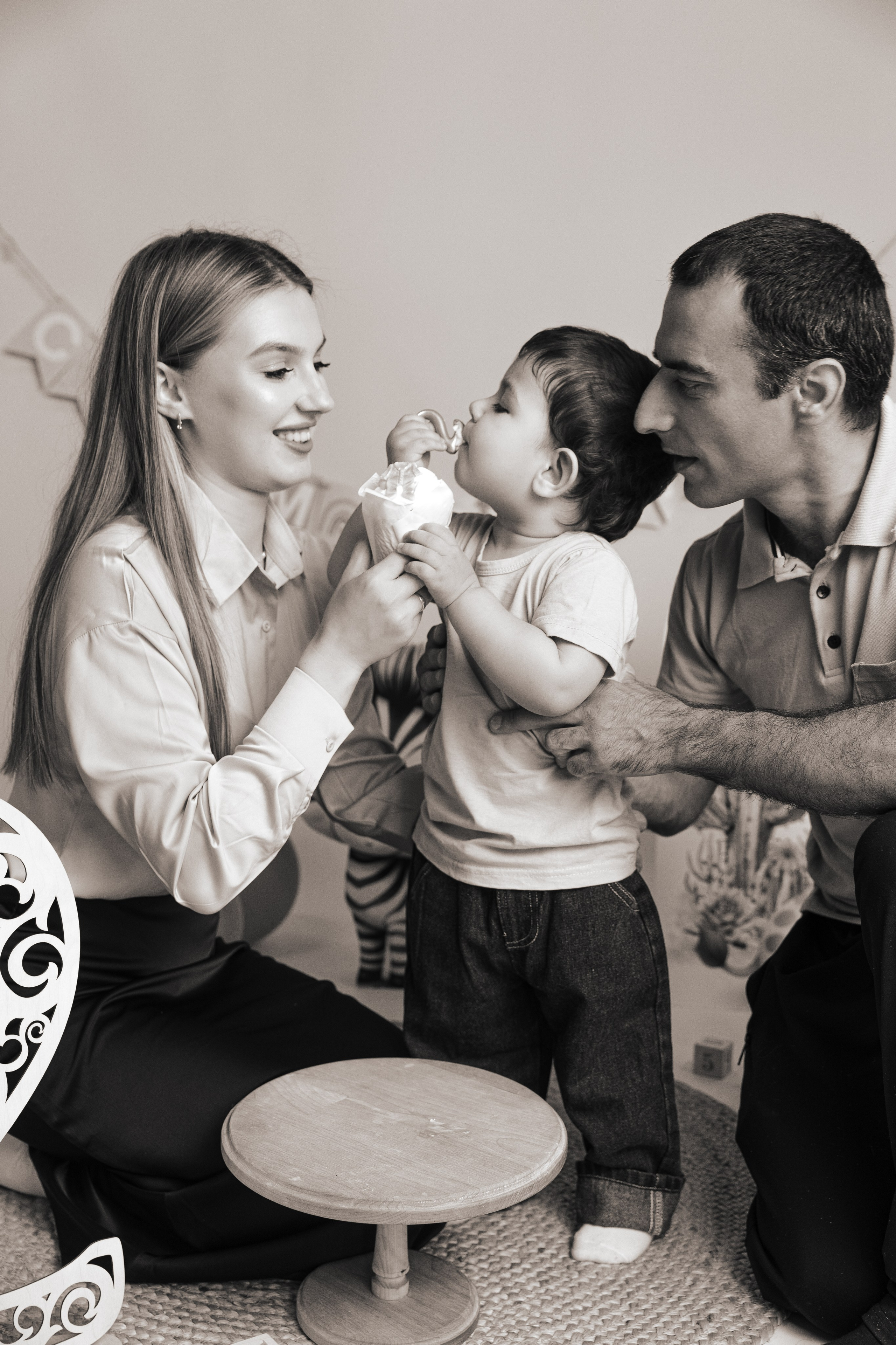 Детское день рождение в фотостудии. Свадебный фотограф Кропоткин Краснодар