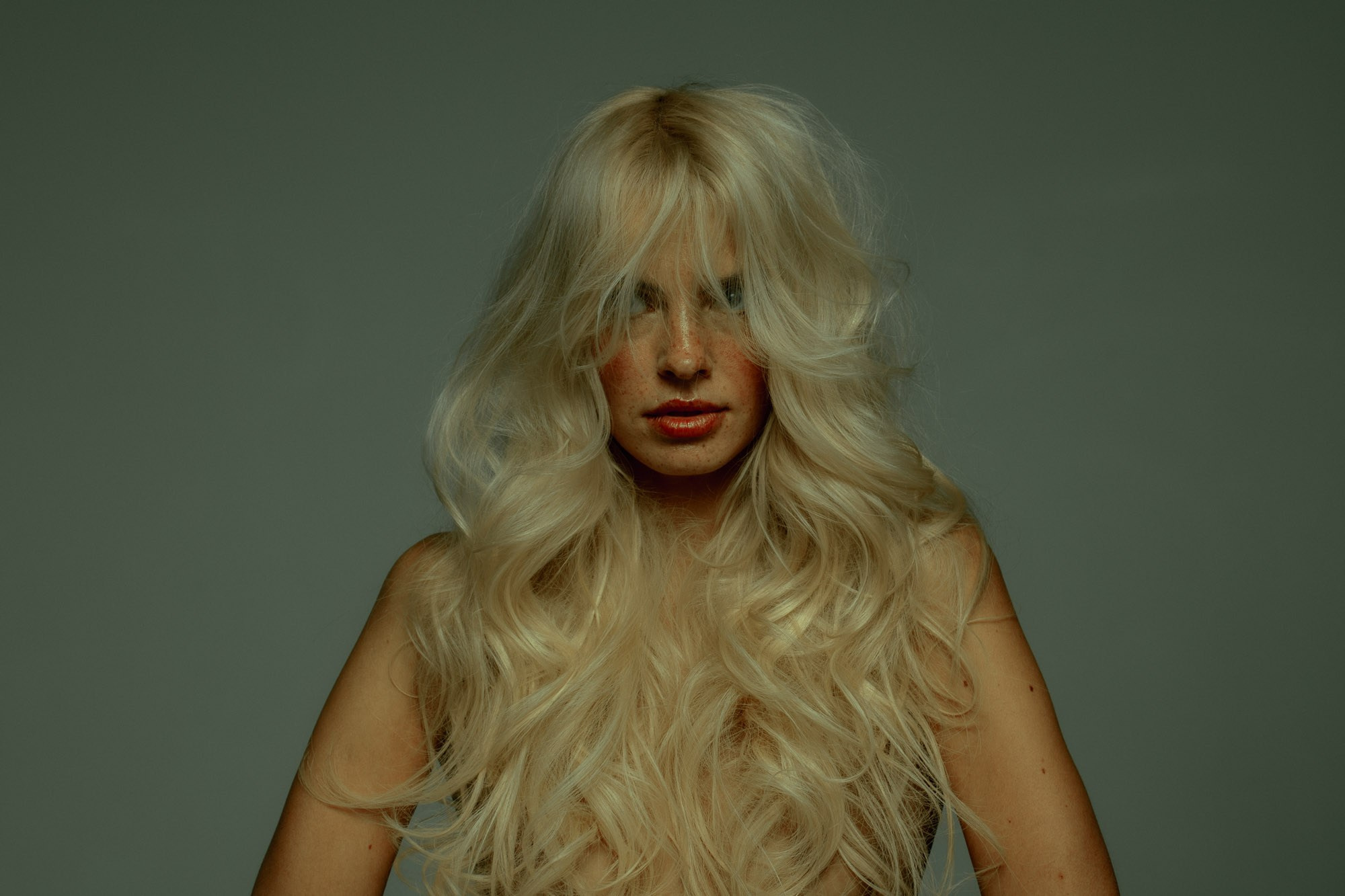 Женский портрет. Дима Меткин. Фотограф и режиссер (Москва)