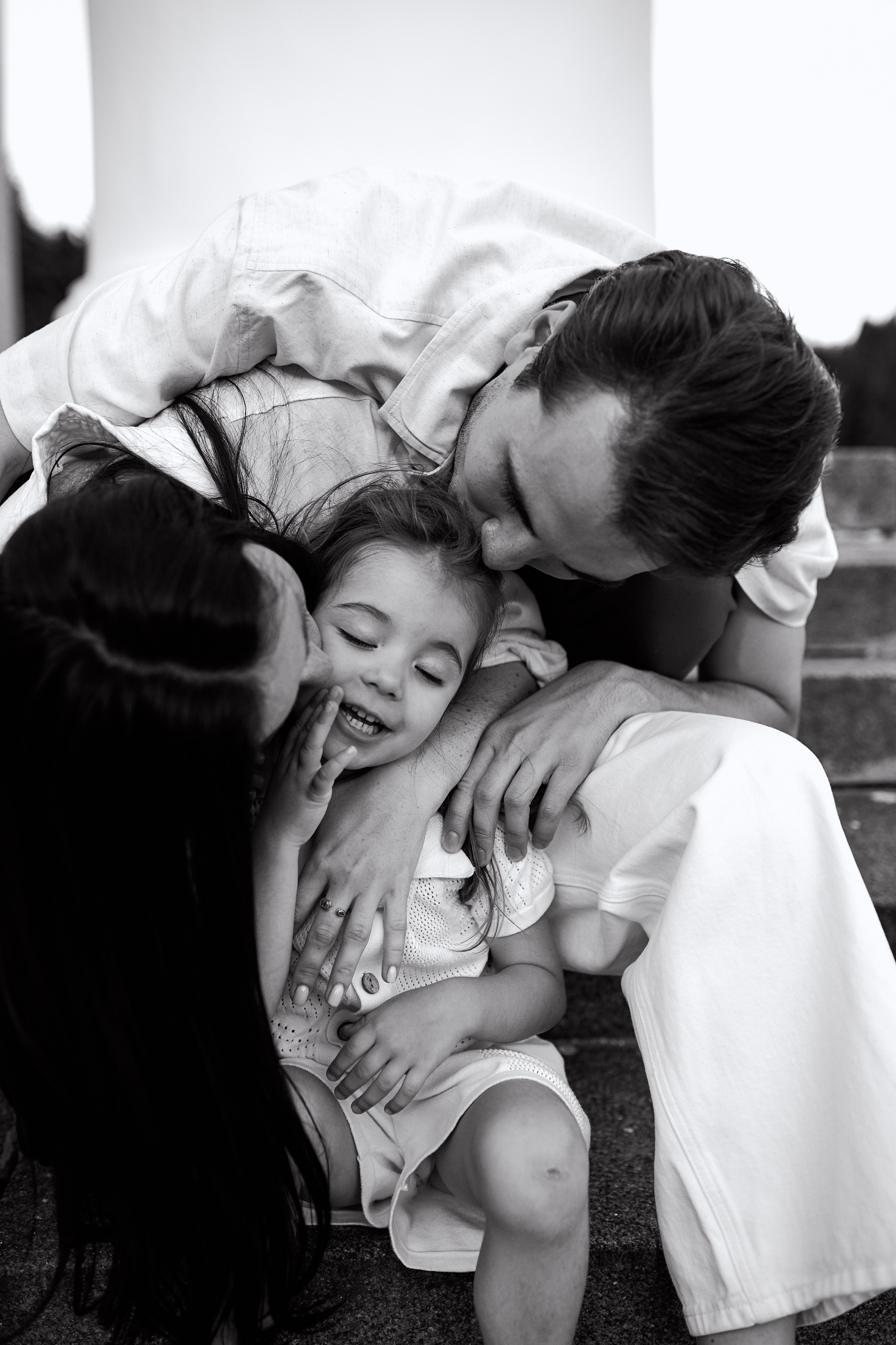 Рохус, Юля и Оливия в парке Останкино. Семейный и свадебный lifestyle-фотограф в Москве Мария Петрова