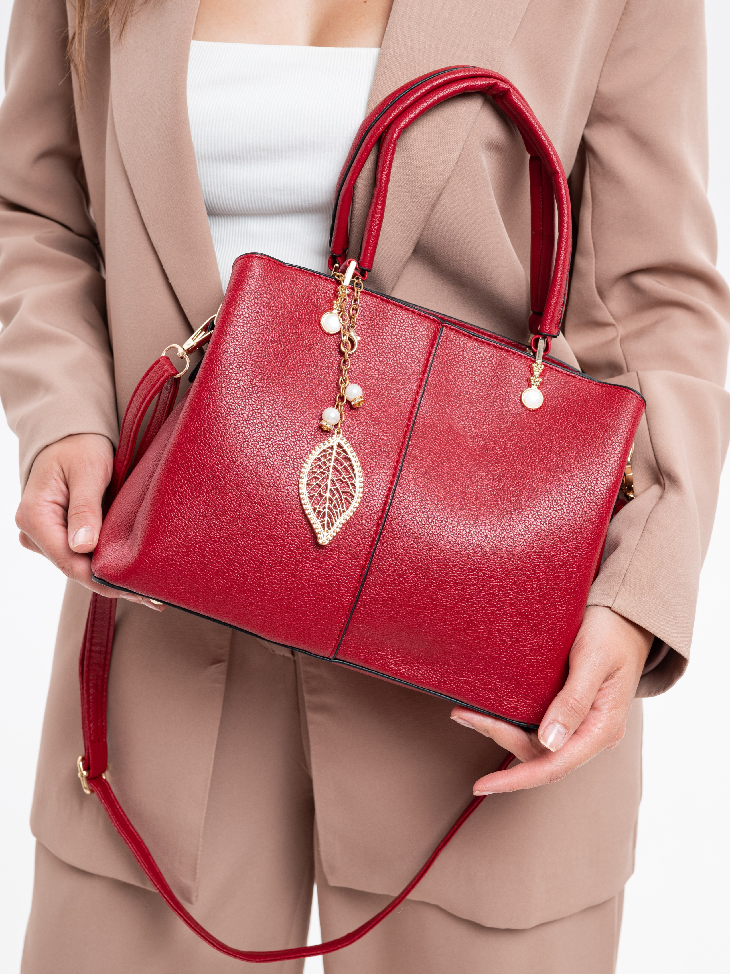 Женские сумки 2. Предметный фотограф, фото для маркетплейсов Пятигорск, КМВ