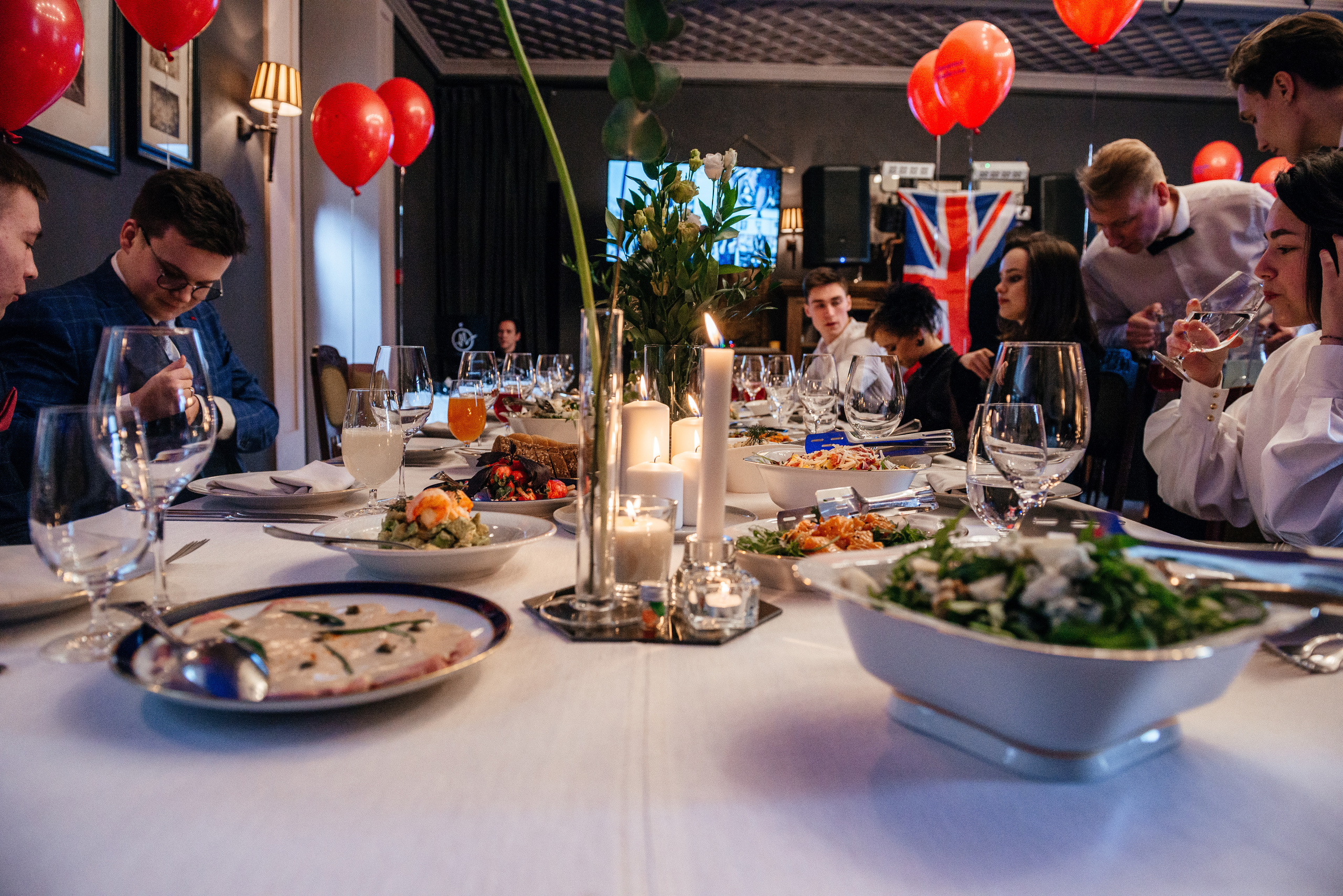 Восемнадцатилетие Эмиля в Замке БИП. Свадебный, семейный фотограф Санкт-Петербург, Колпино, Юлия Хоружая