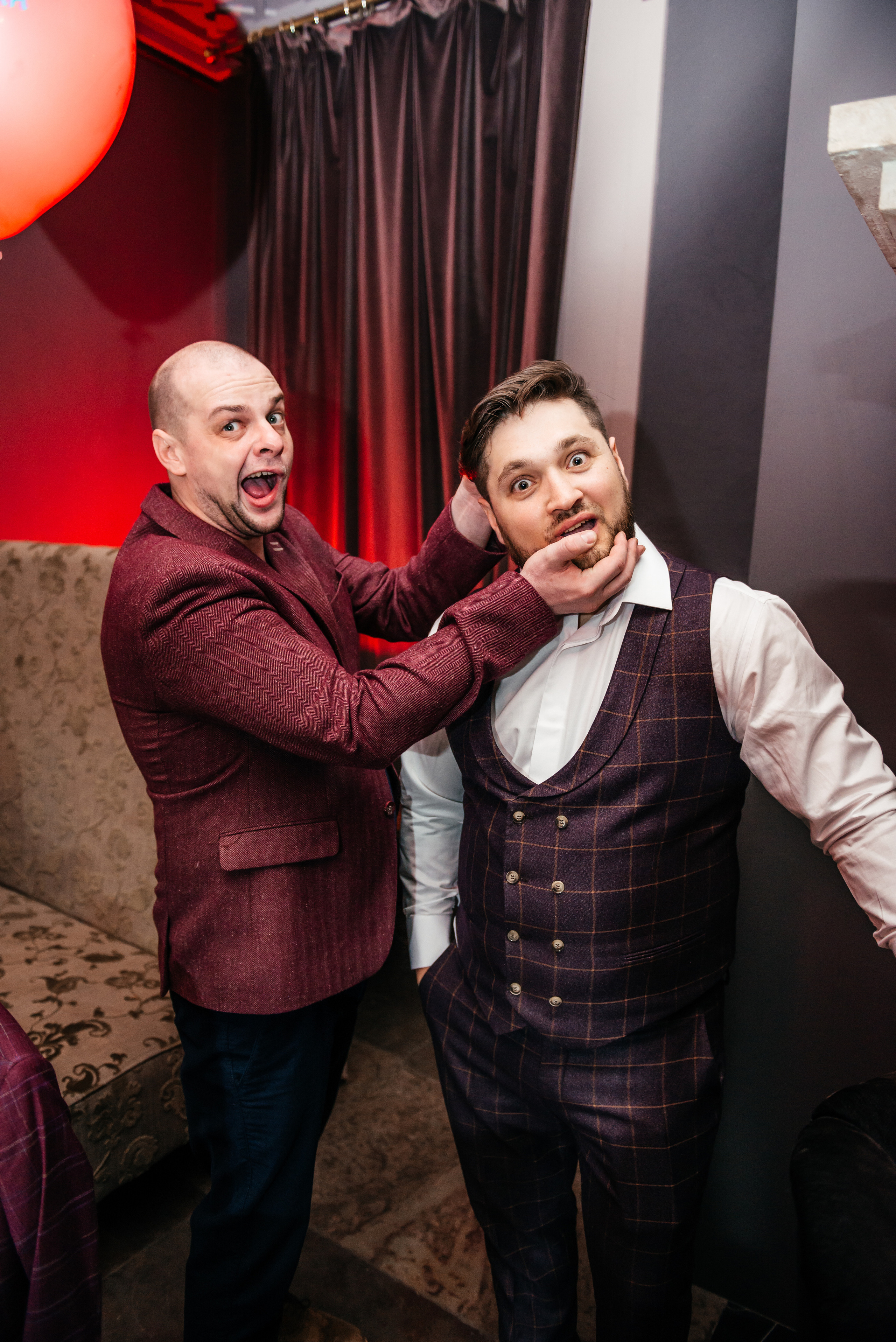 Восемнадцатилетие Эмиля в Замке БИП. Свадебный, семейный фотограф Санкт-Петербург, Колпино, Юлия Хоружая