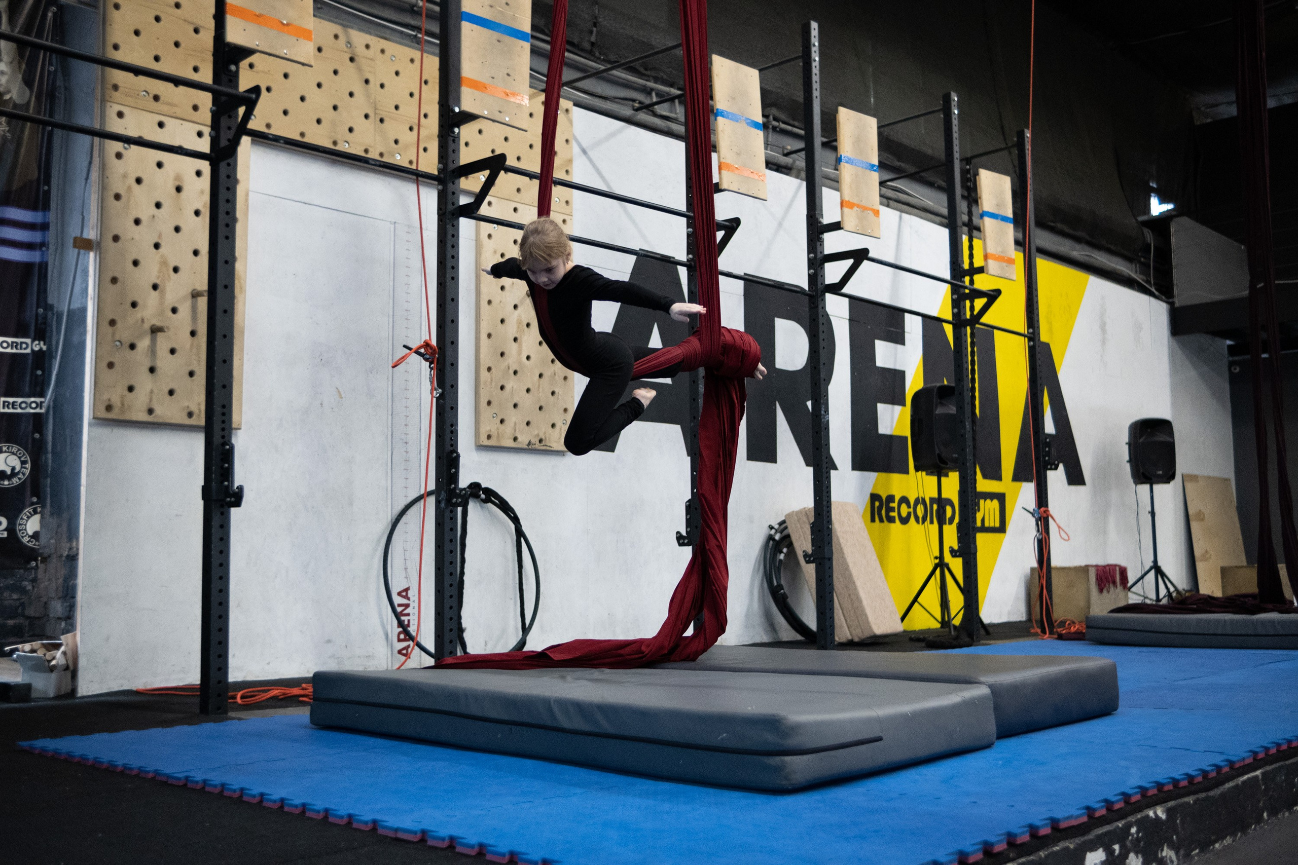 Внутриклубные соревнования по воздушной гимнастике 02.04.23