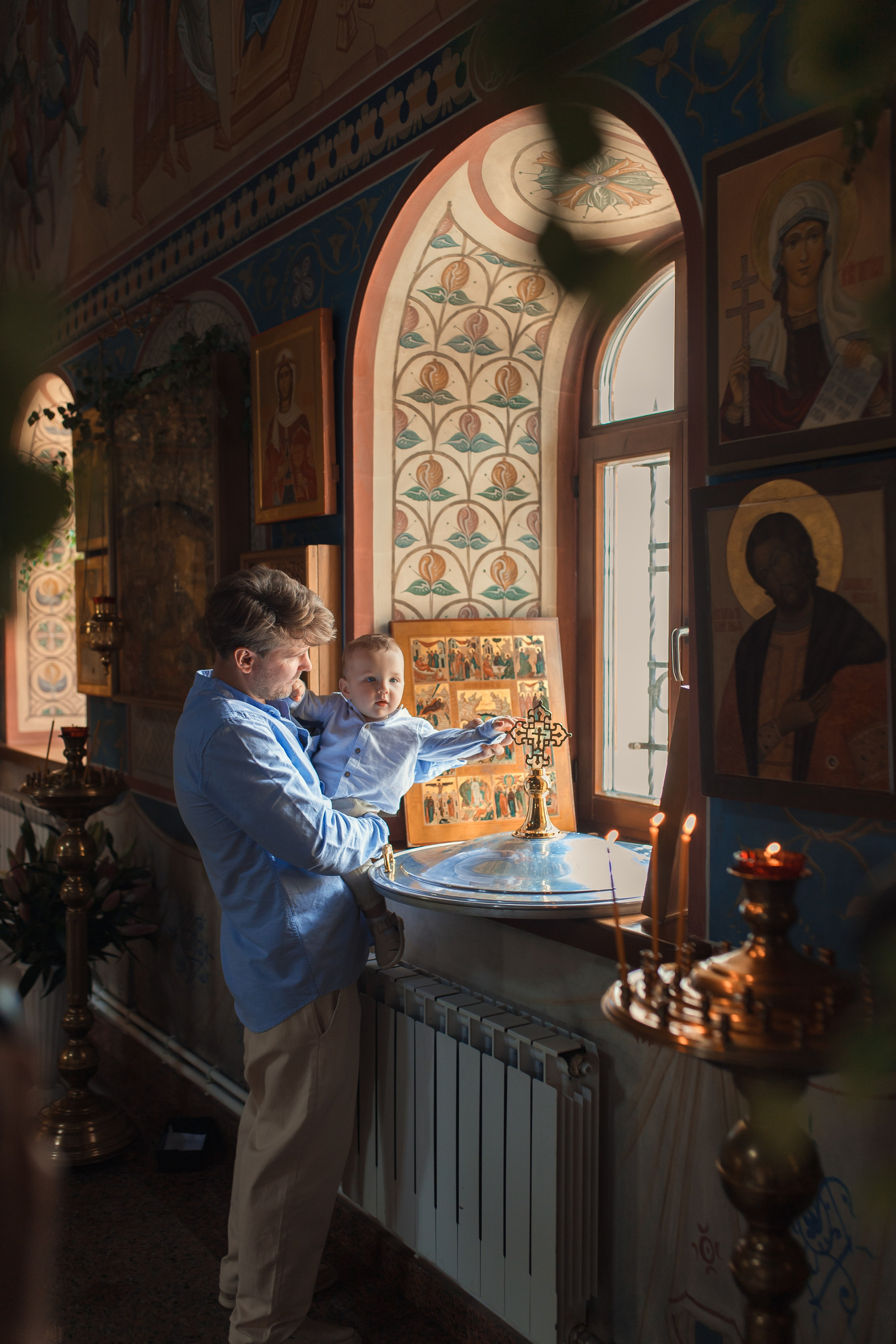 Крещение в Знаменской Церкви г. Переславль Залесский. Профессиональный фотограф в Москве и Мо Мария Шантарёва