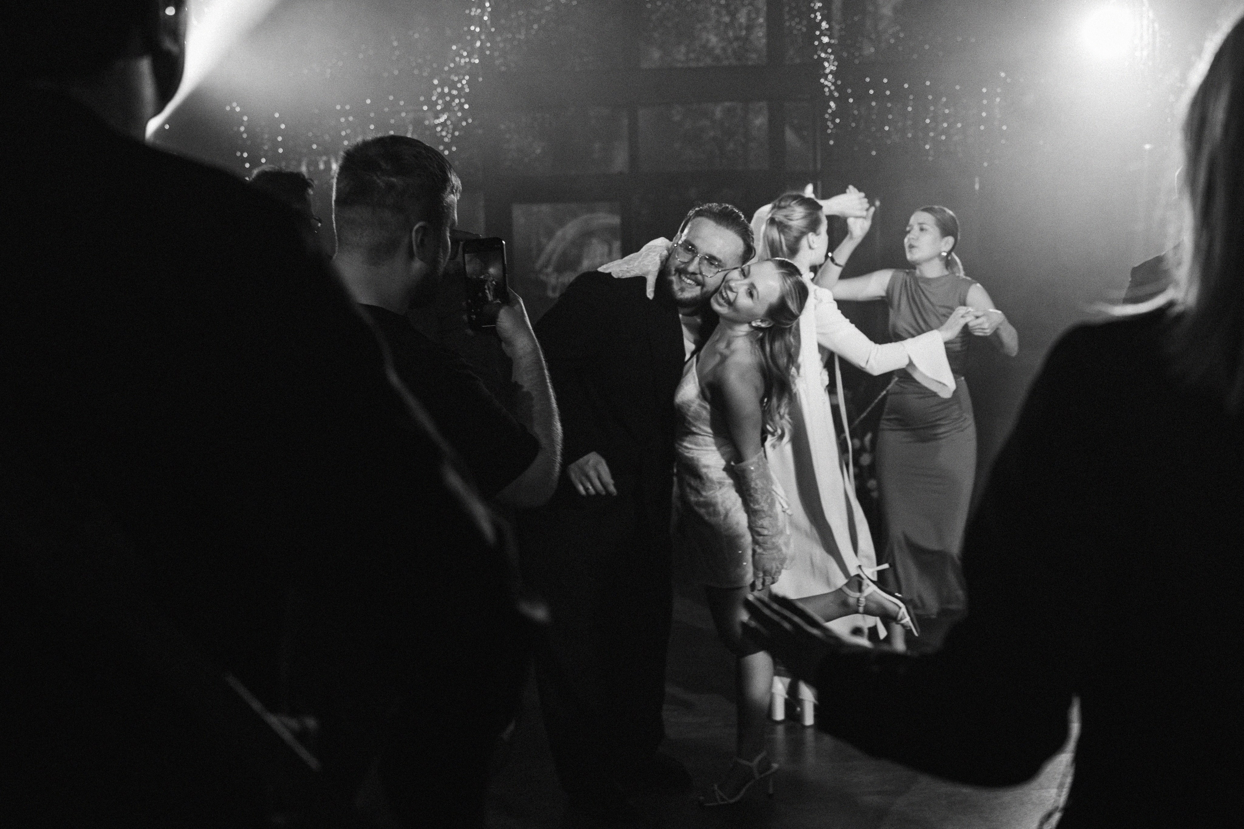 ЛЕС Event House выездная регистрация и свадебный банкет на площадке ЛЕС. Свадебный фотограф Москва