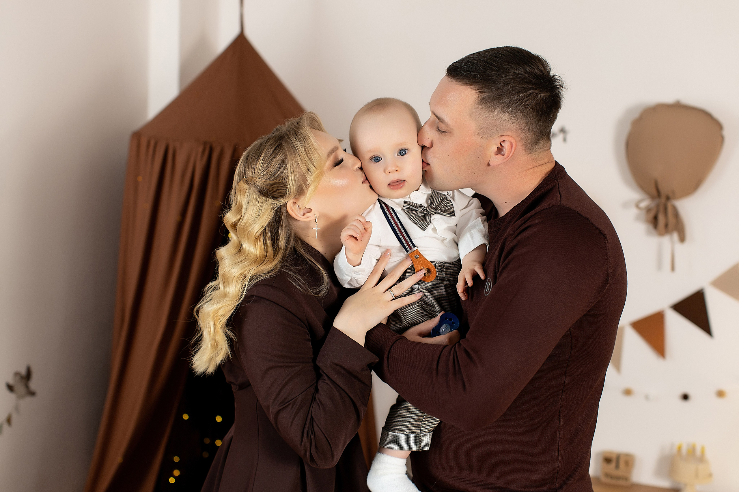 Фотосессия детского дгя рождения. Семейный и детский фотограф в Стерлитамаке Разина Рахмангулова