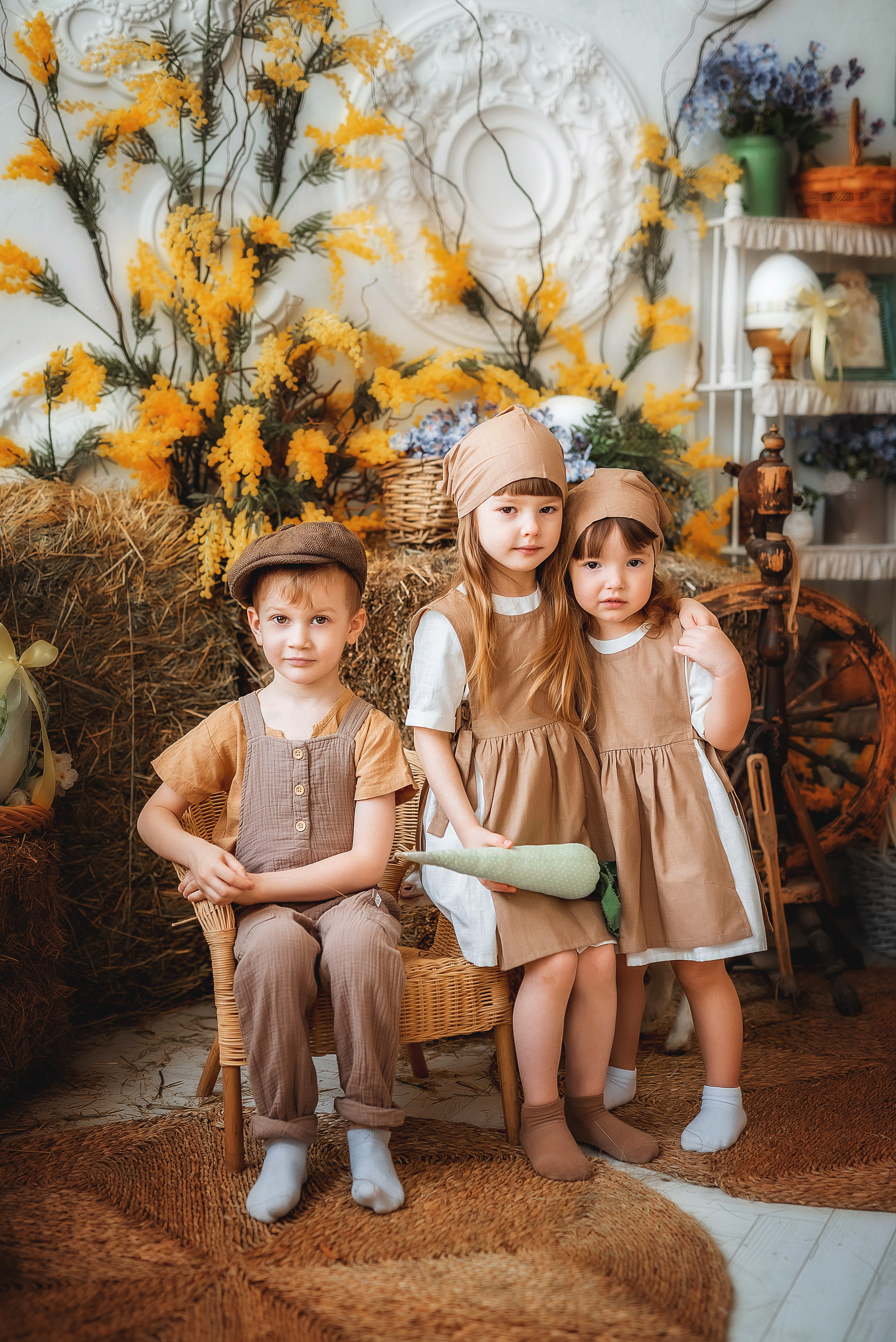 Пасхальная фотосессия с козленком. Семейный, детский фотограф в Воронеже Анна Никитина