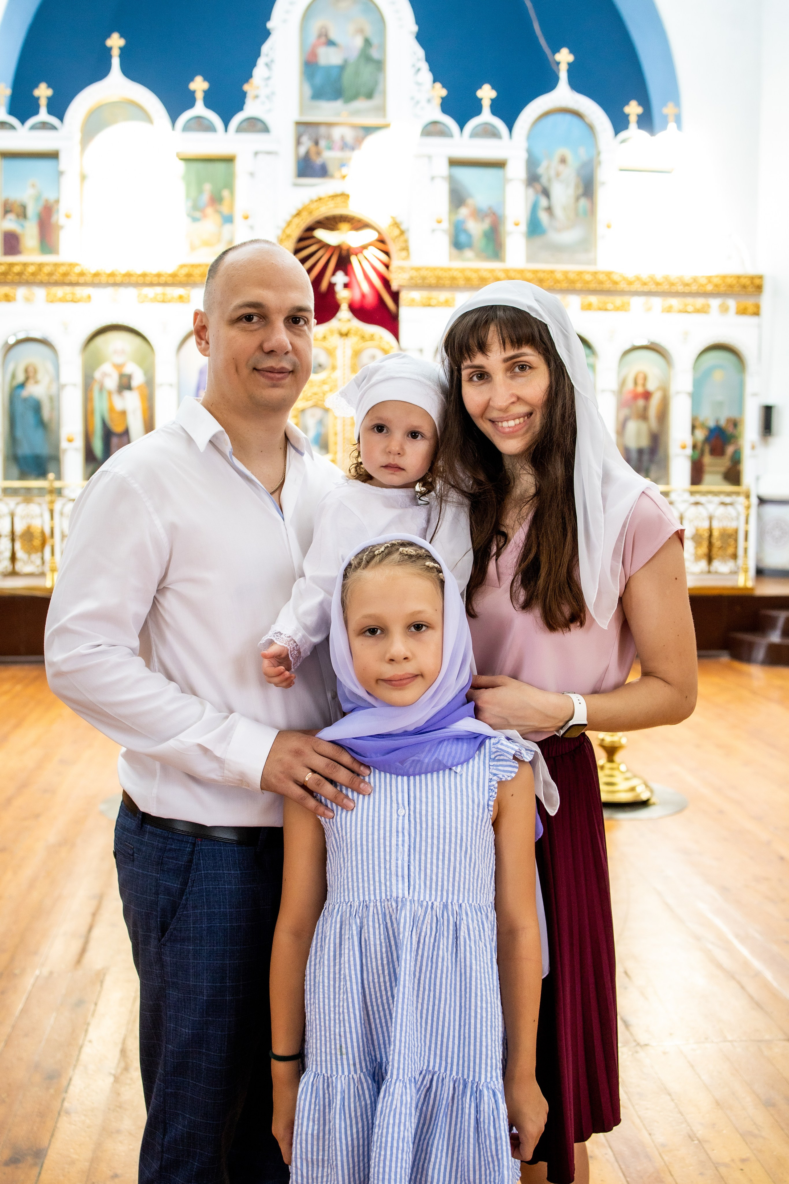 Таинство Крещения Евы, Арины и Дарьи. Фотограф Надежда Лукьянова