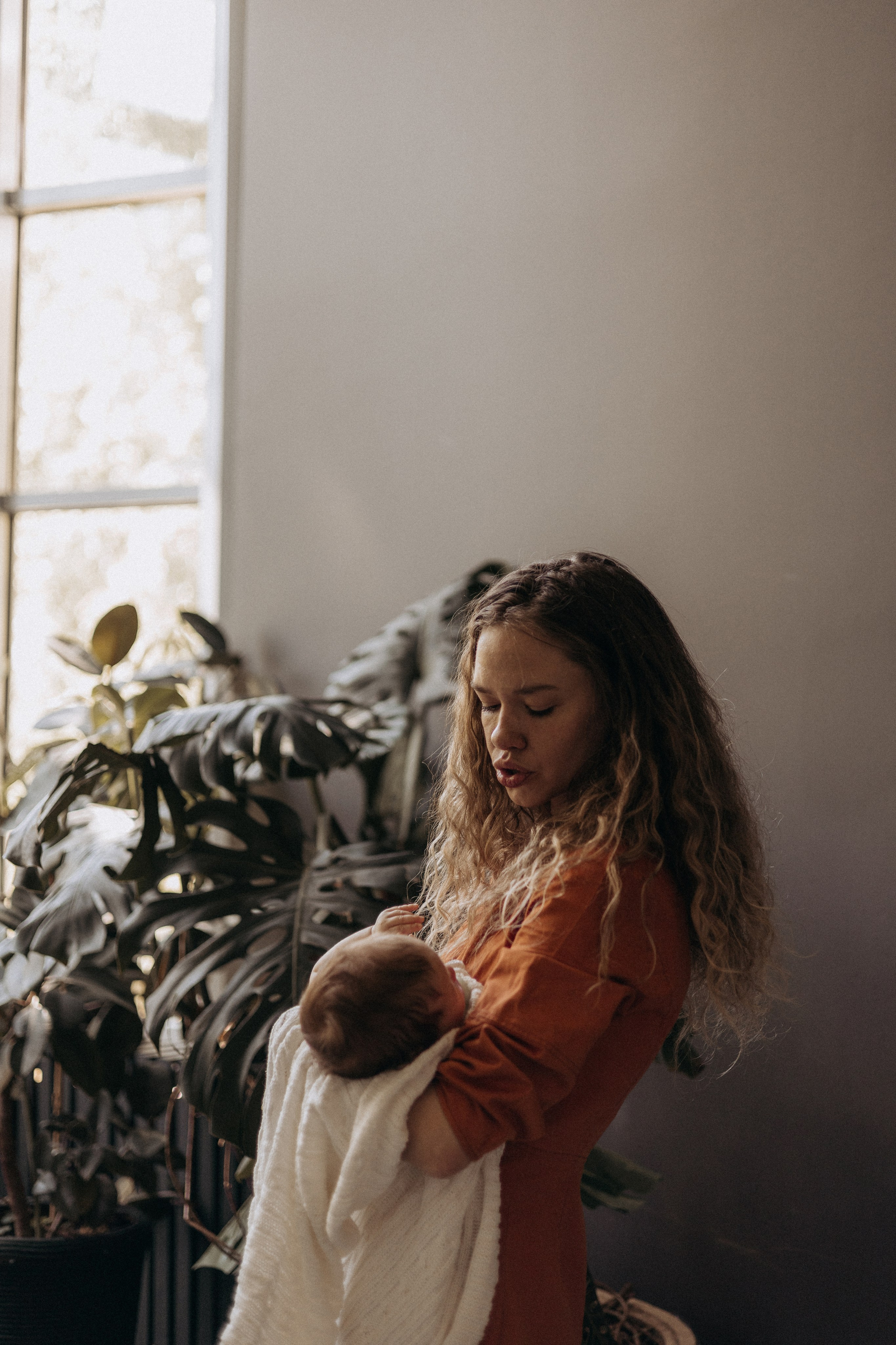 Оля и малышка Ева. Анастасия Шаповалова | Семейный фотограф