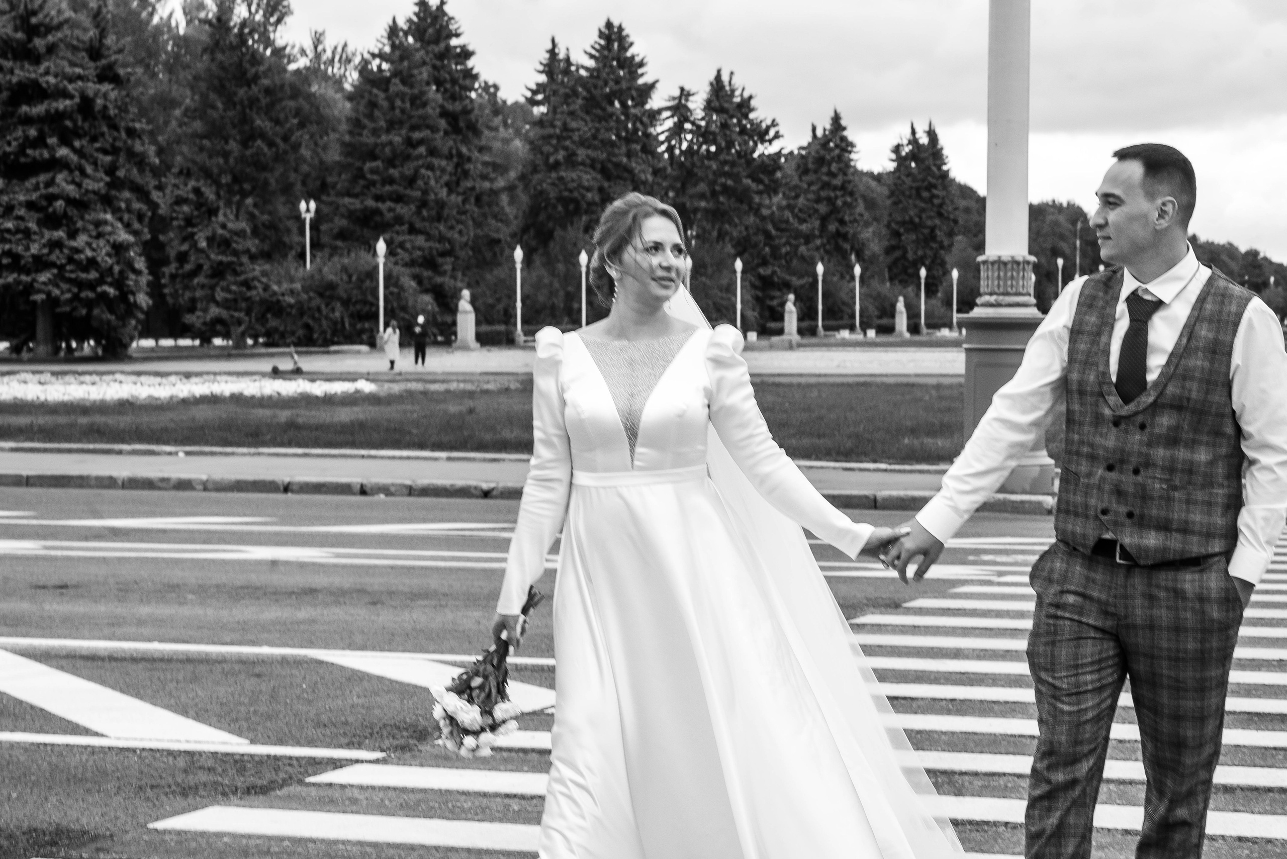 Кутузовский загс. Юлия и Максим. Свадебный фотограф в Сергиевом Посаде недорого Ольга Гузанова