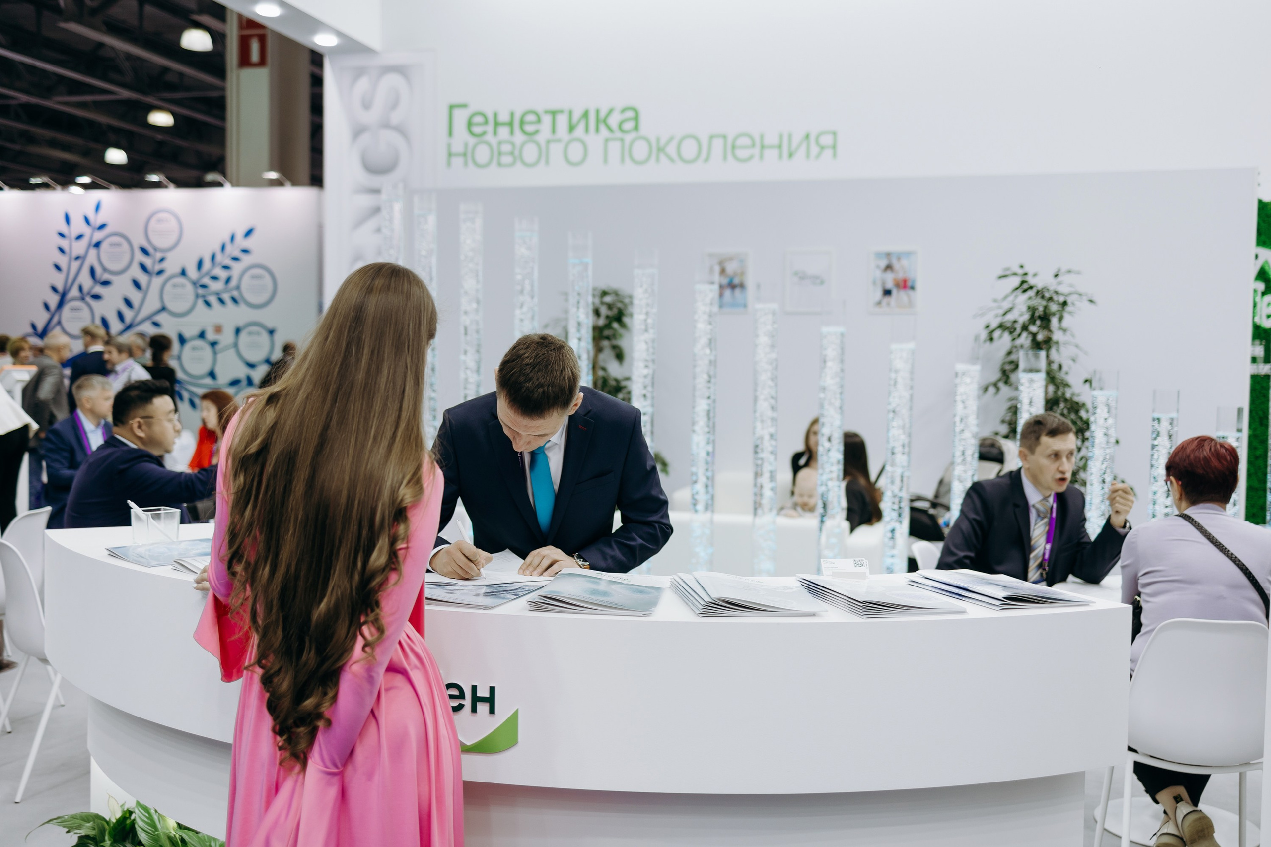 ТестГен. Репортажный и свадебный фотограф в Москве Лена Таращенко