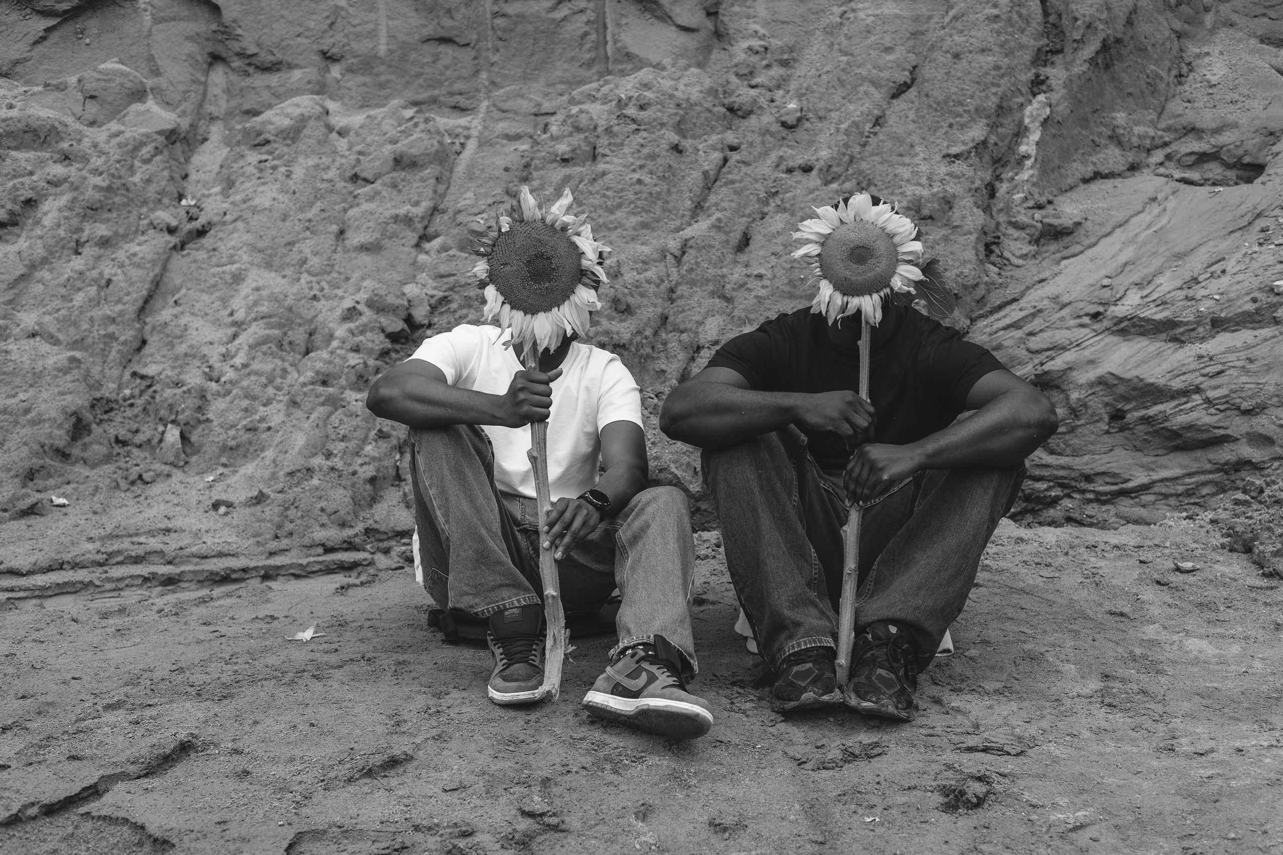 ОЗМАР И РОДИЛСОН ТВОРЧЕСКАЯ. Фотограф Красноярск съемки лавстори, фотосессия в студии, портретная съемка, творческие фотосессии