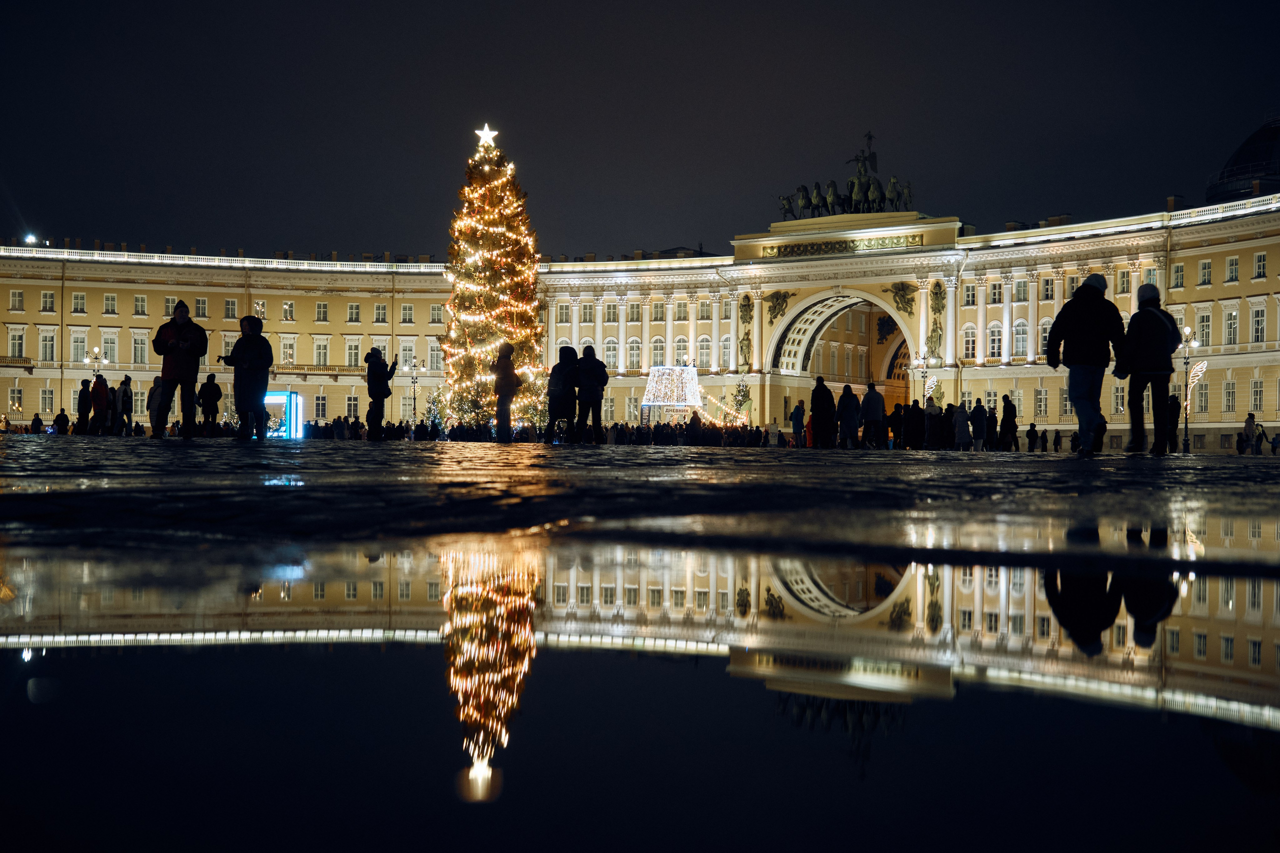 Санкт-Петербург. Фотограф портретный архитектурный лавстори будуар Санкт-Петербург Виктор Иванов