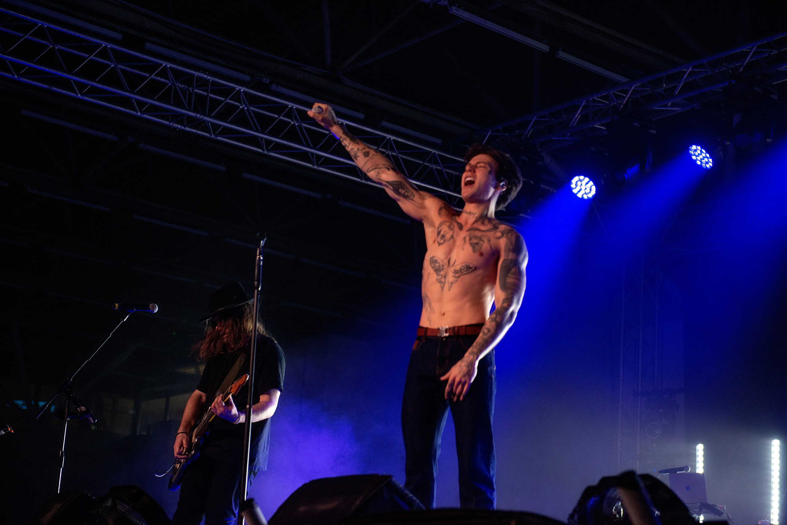 Концерт Хolidayboy. Школьный, фэшн фотограф в Тюмени и в России Ирина Королева