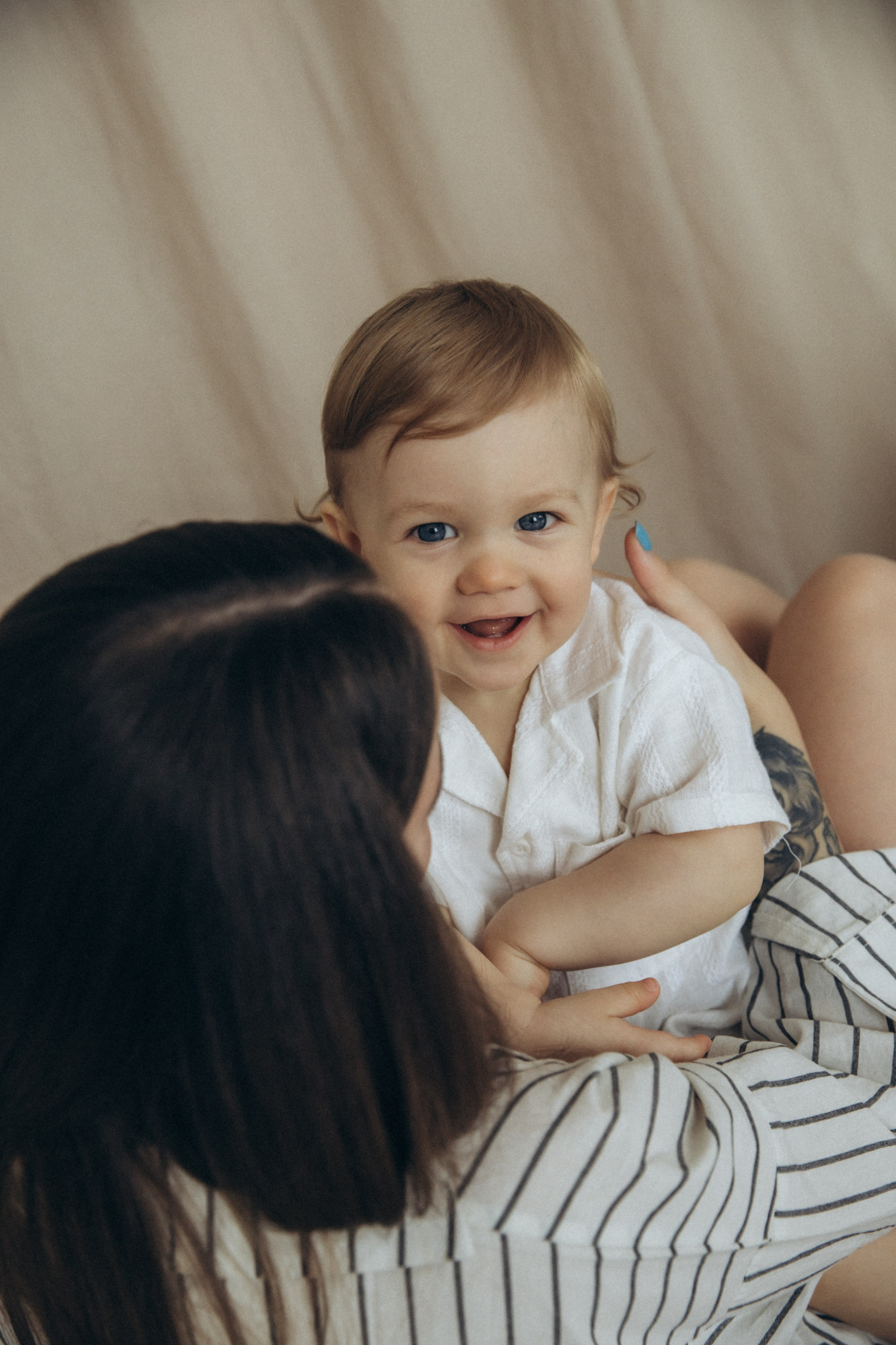 Годик в кругу семьи. Фотограф на крещение в Рязани. Семейный фотограф