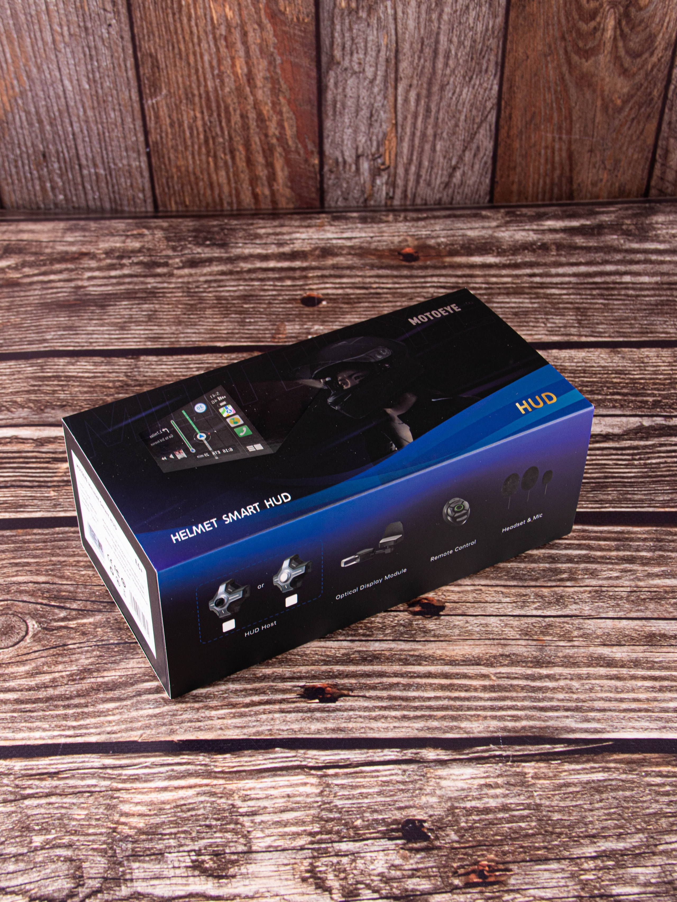 Мотоциклетный шлем. «Матрица»