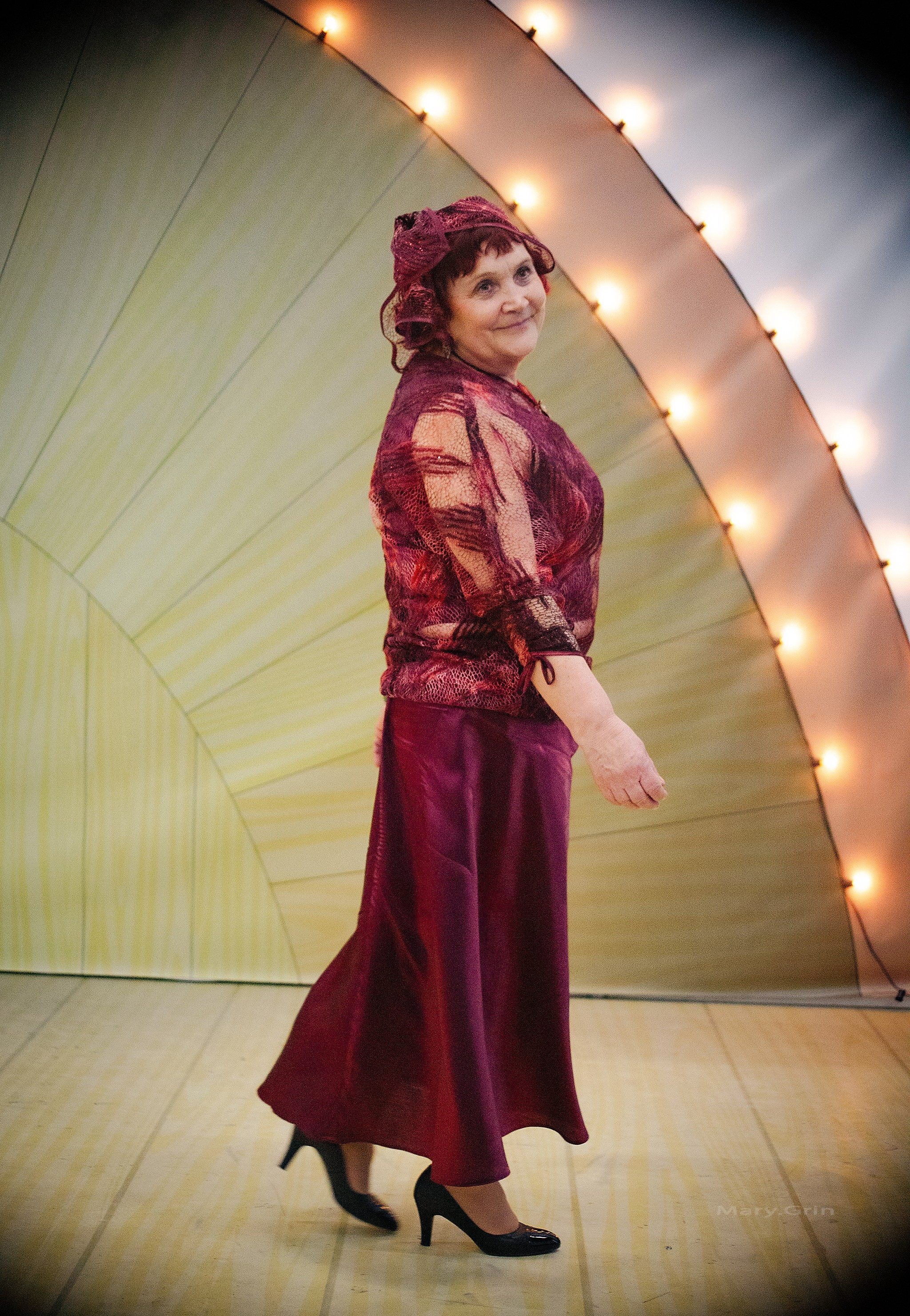 Показ моды 40х лет. Православная ярмарка 2025. Детский и семейный фотограф, фотограф мероприятий Нижний Новгород