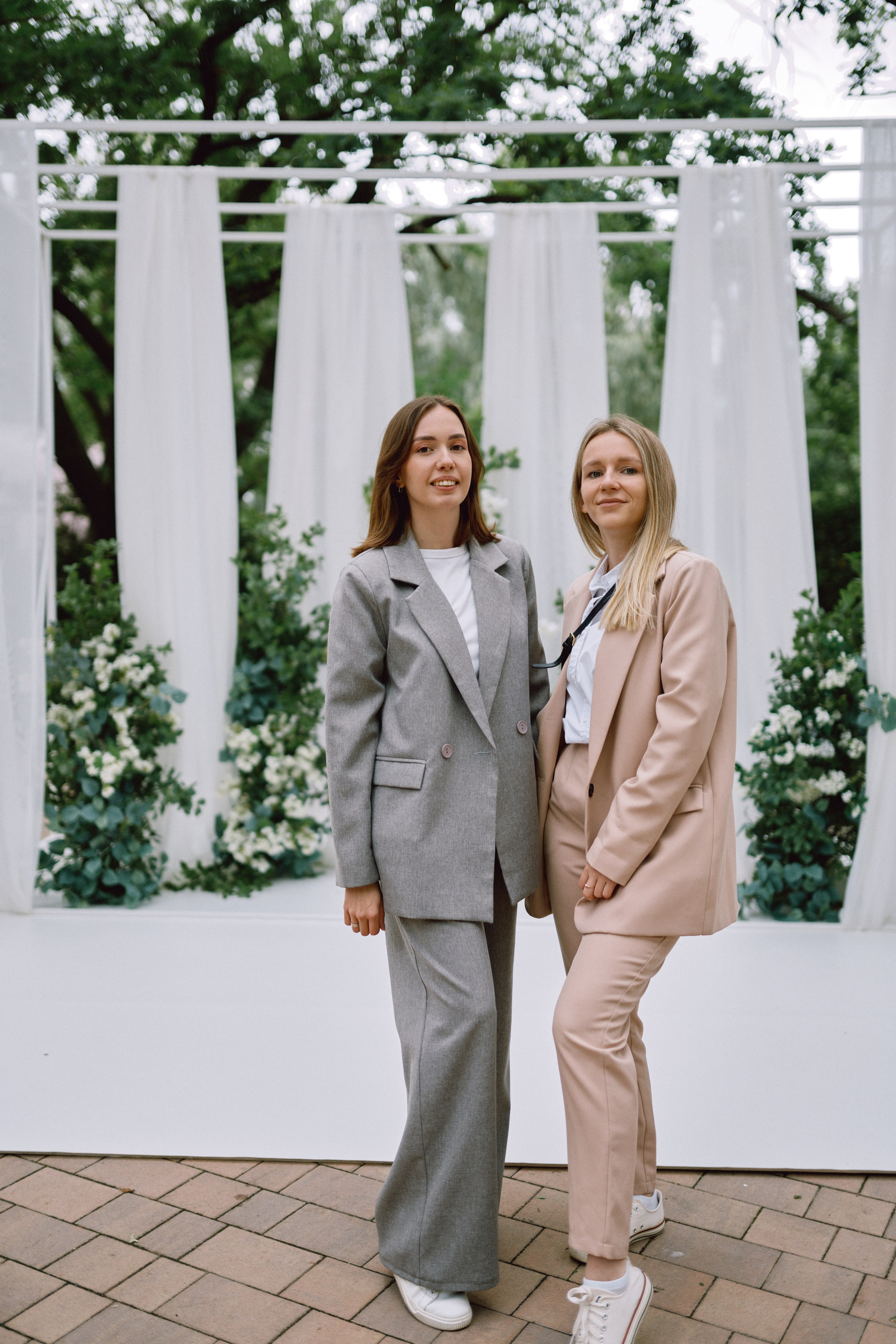 On Emotions агентство