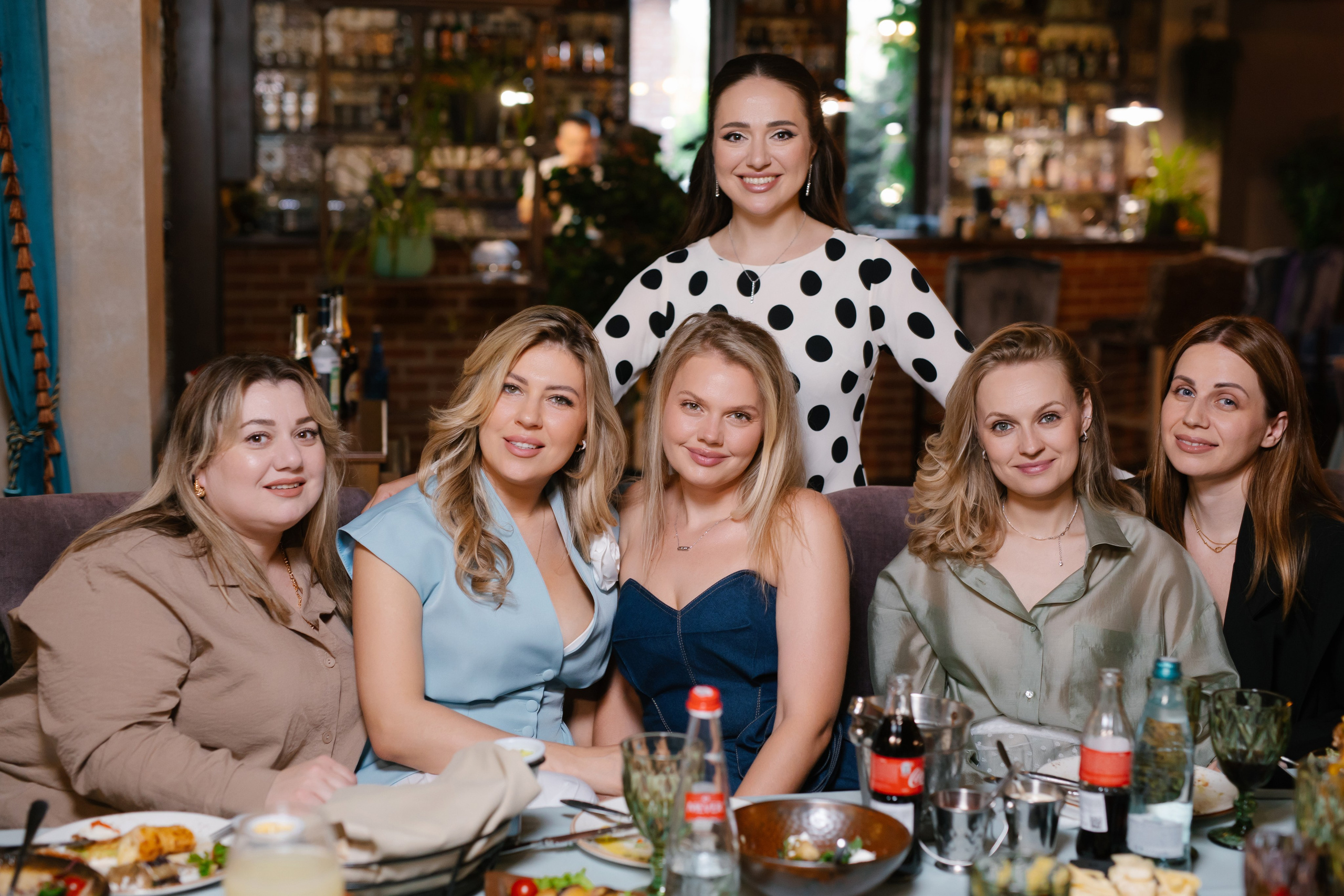 День рождения Роксаны, ресторан Лев Голицын