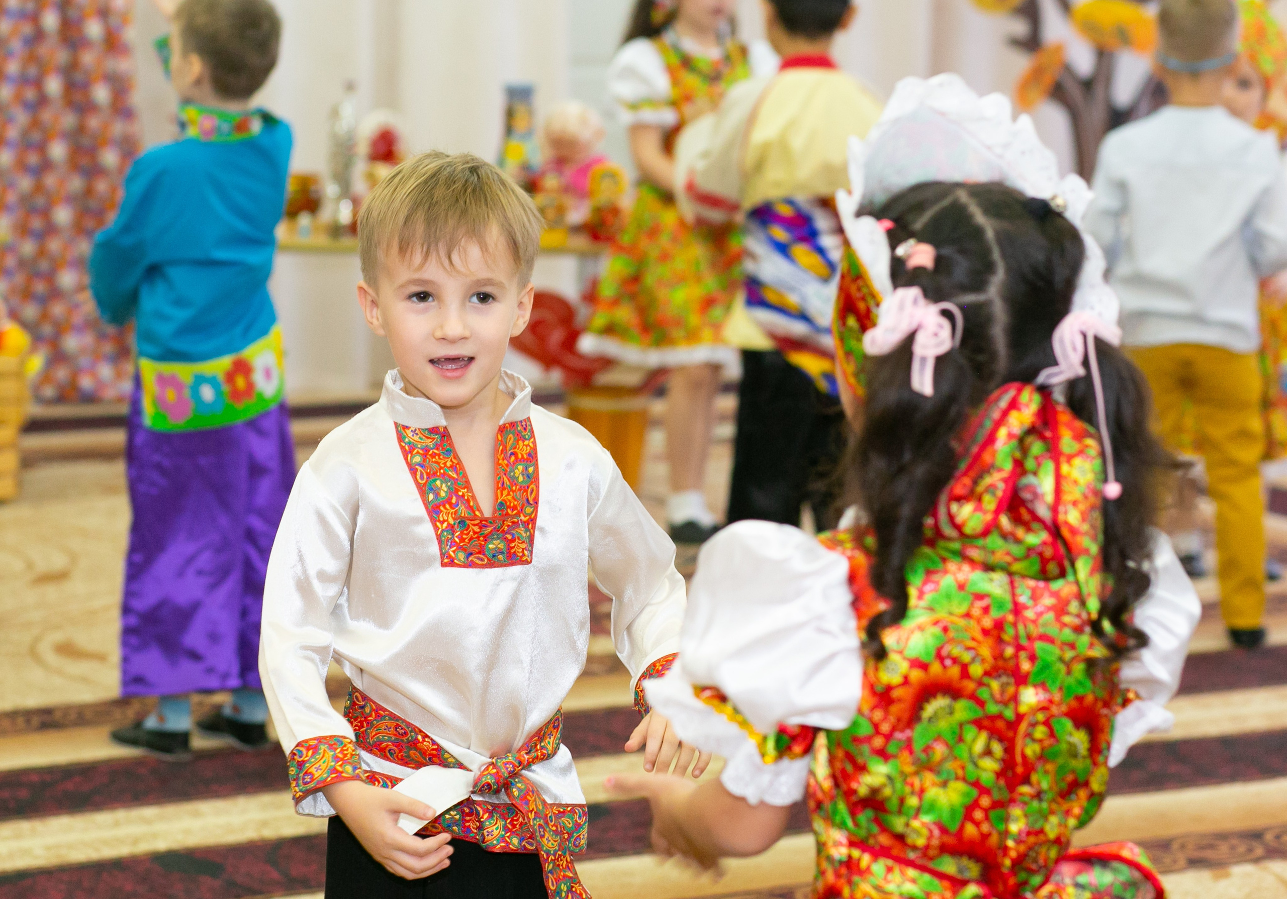 Выпускные и Утренники. Фотограф новорожденных и семейный фотограф НСО г. Бердск Марина Львова