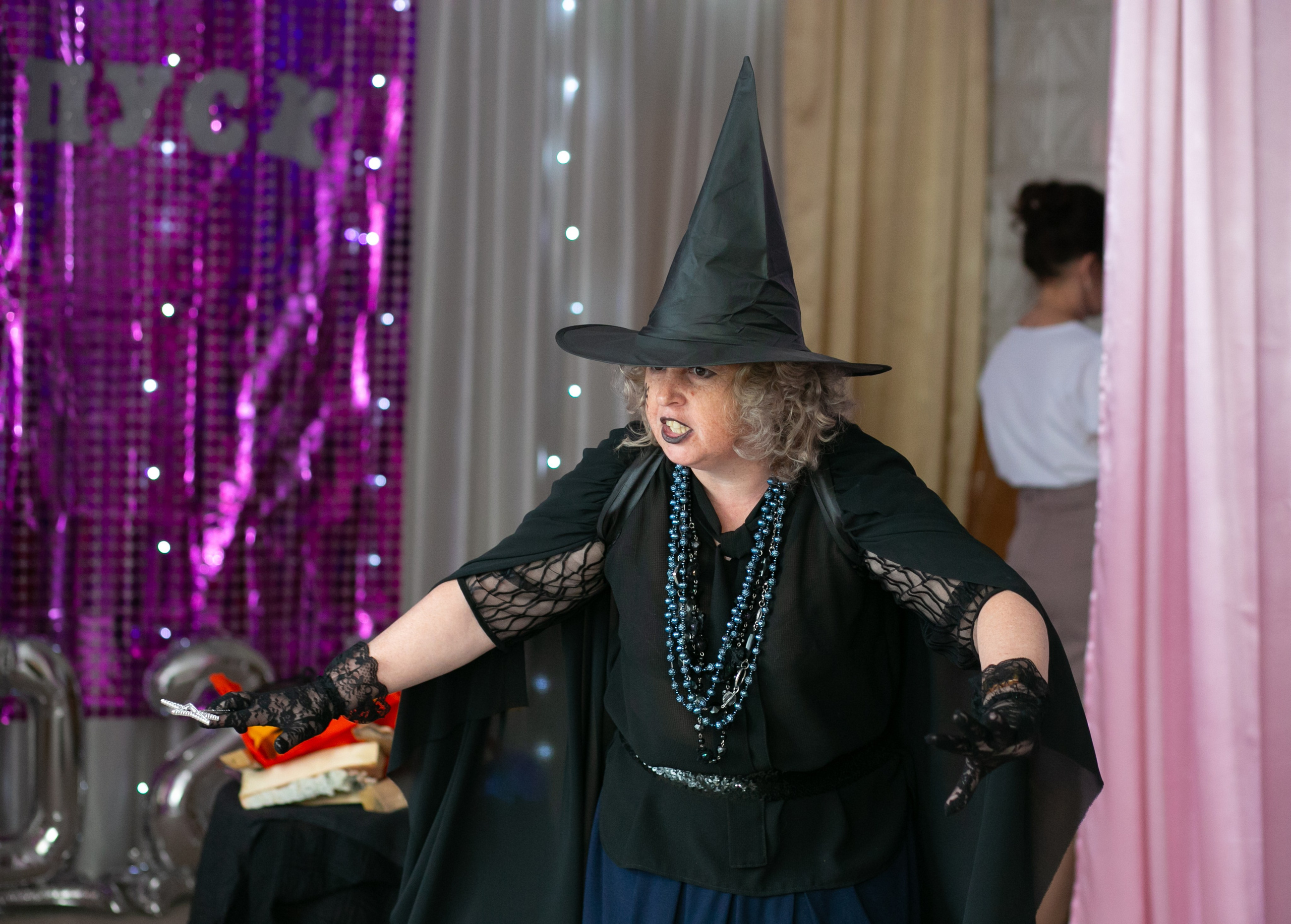 Выпускные и Утренники. Фотограф новорожденных и семейный фотограф НСО г. Бердск Марина Львова