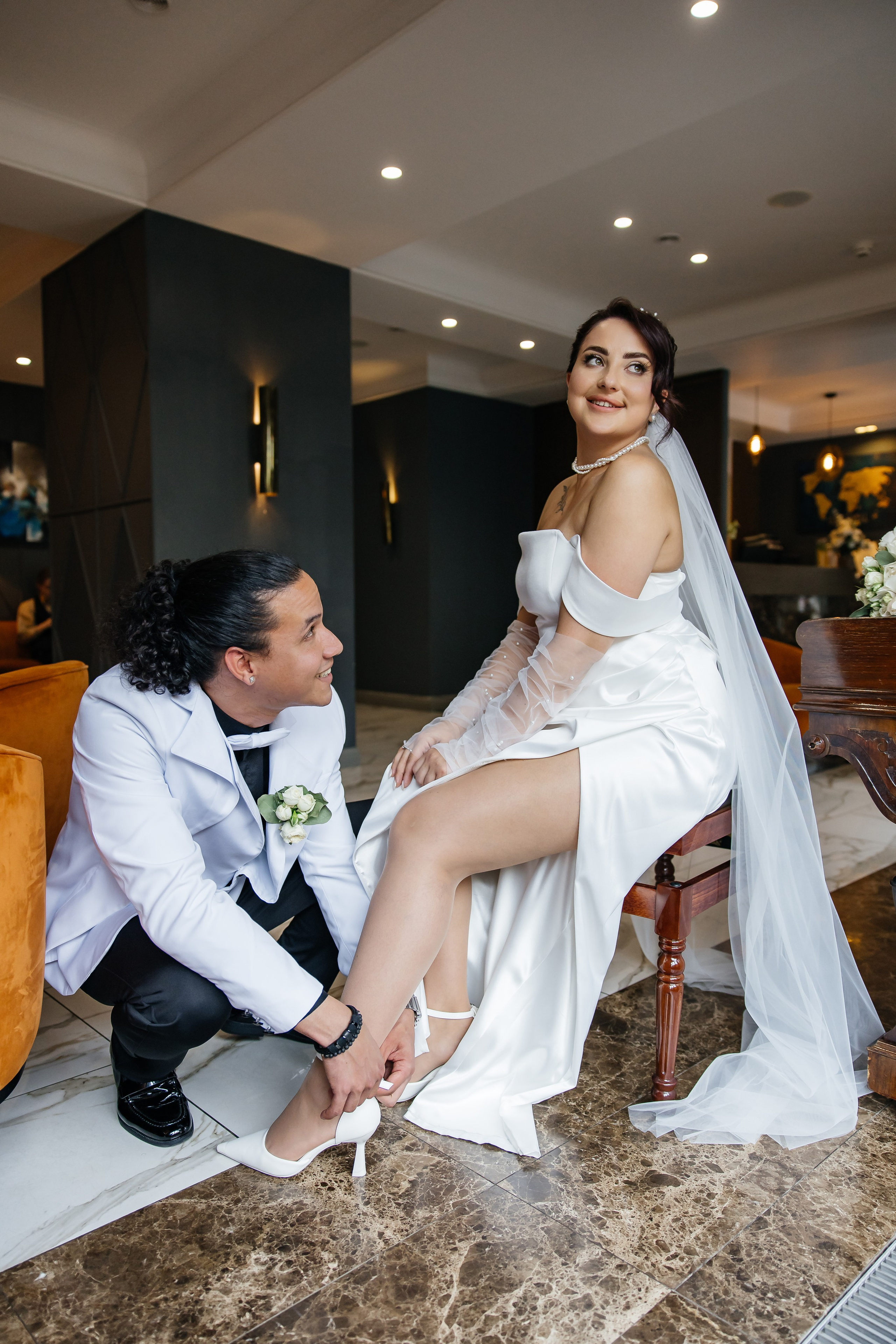 Сборы, прогулка, роспись. Фотограф, видеограф на свадьбу в Москве Никита Назаров