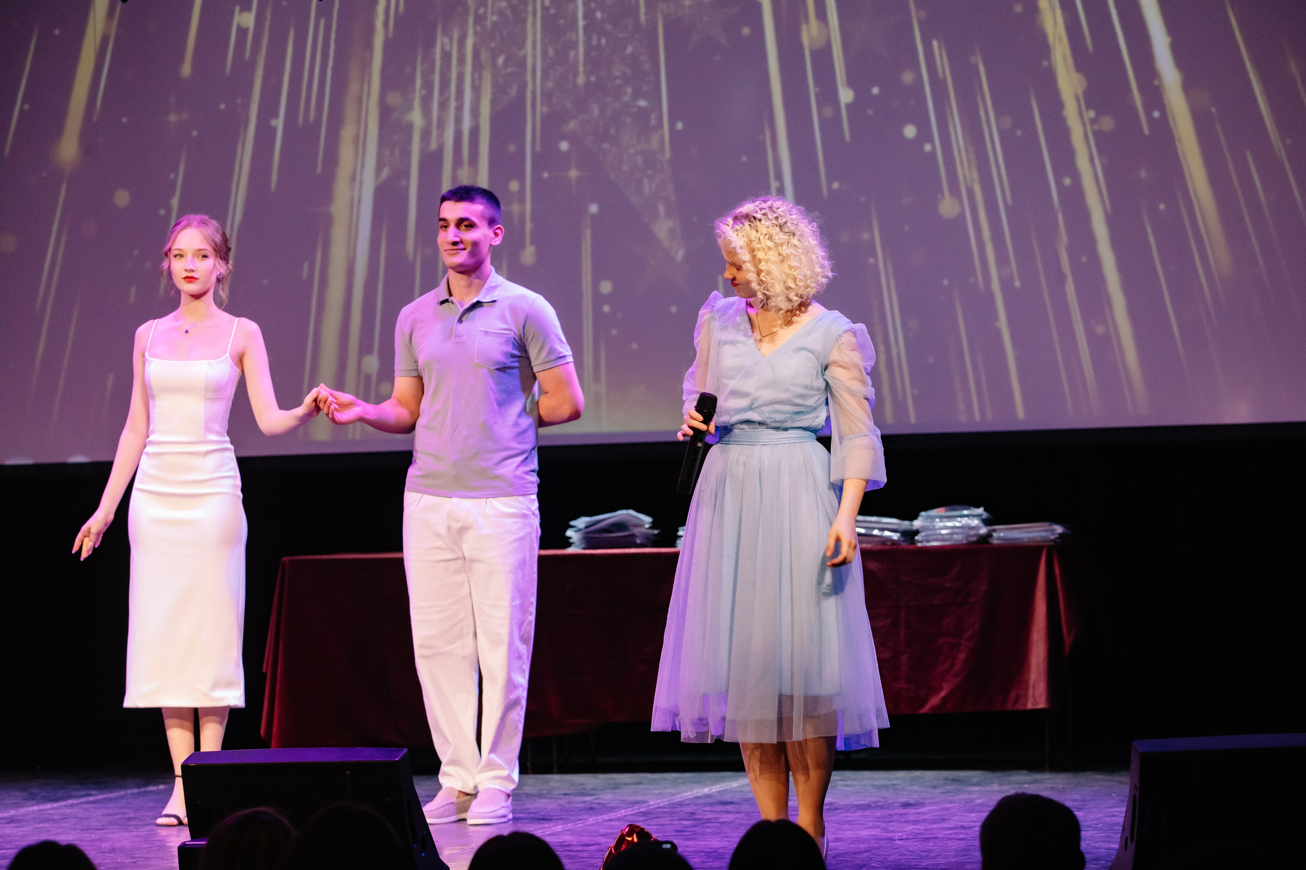 Выпускной 2024 Протон. Фотограф в Москве Яна Полосина