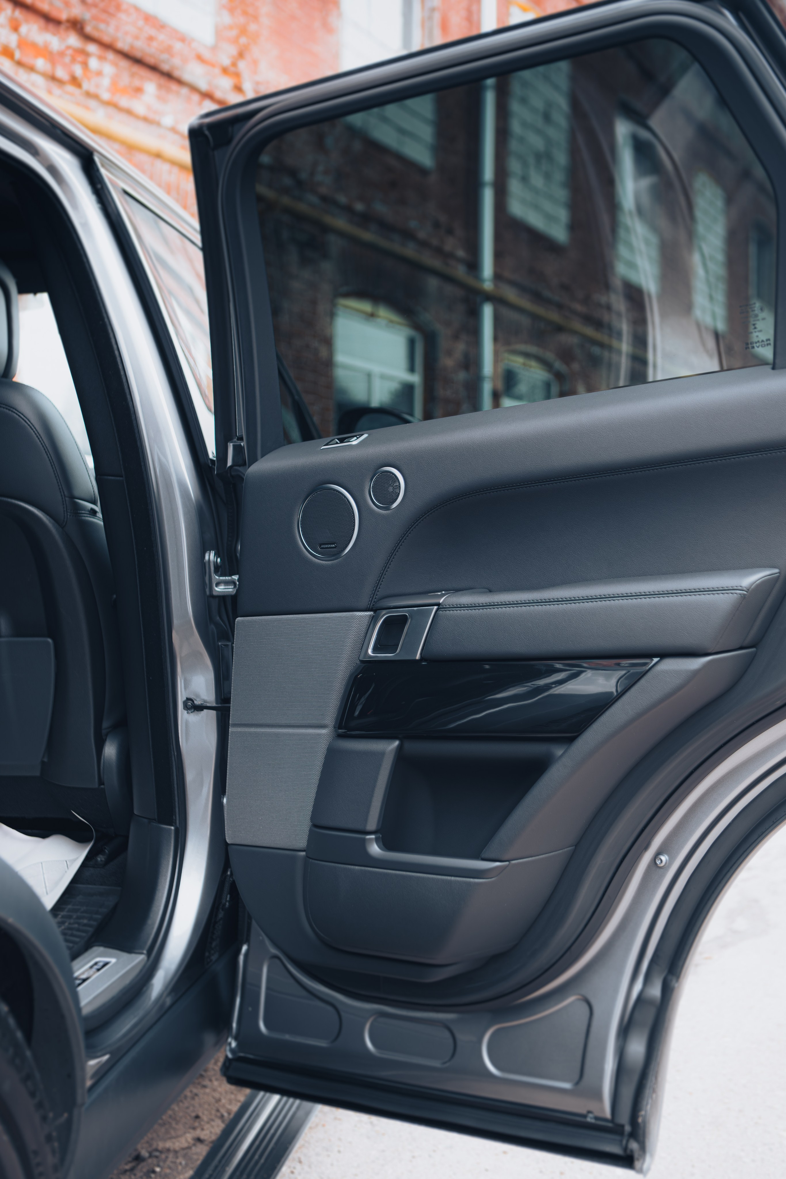 LR Range Rover Sport. Авто Видеограф/фотограф в Иваново для Вашего бизнеса