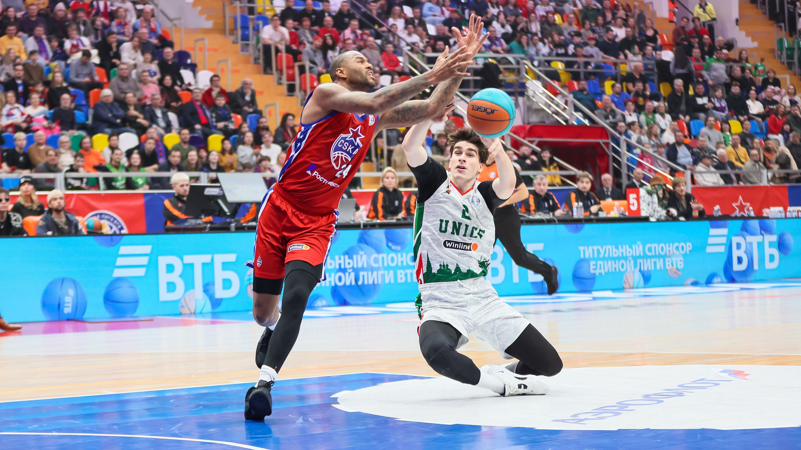 Спортивный и корпоративный фотограф в Москве Олег Беспалов