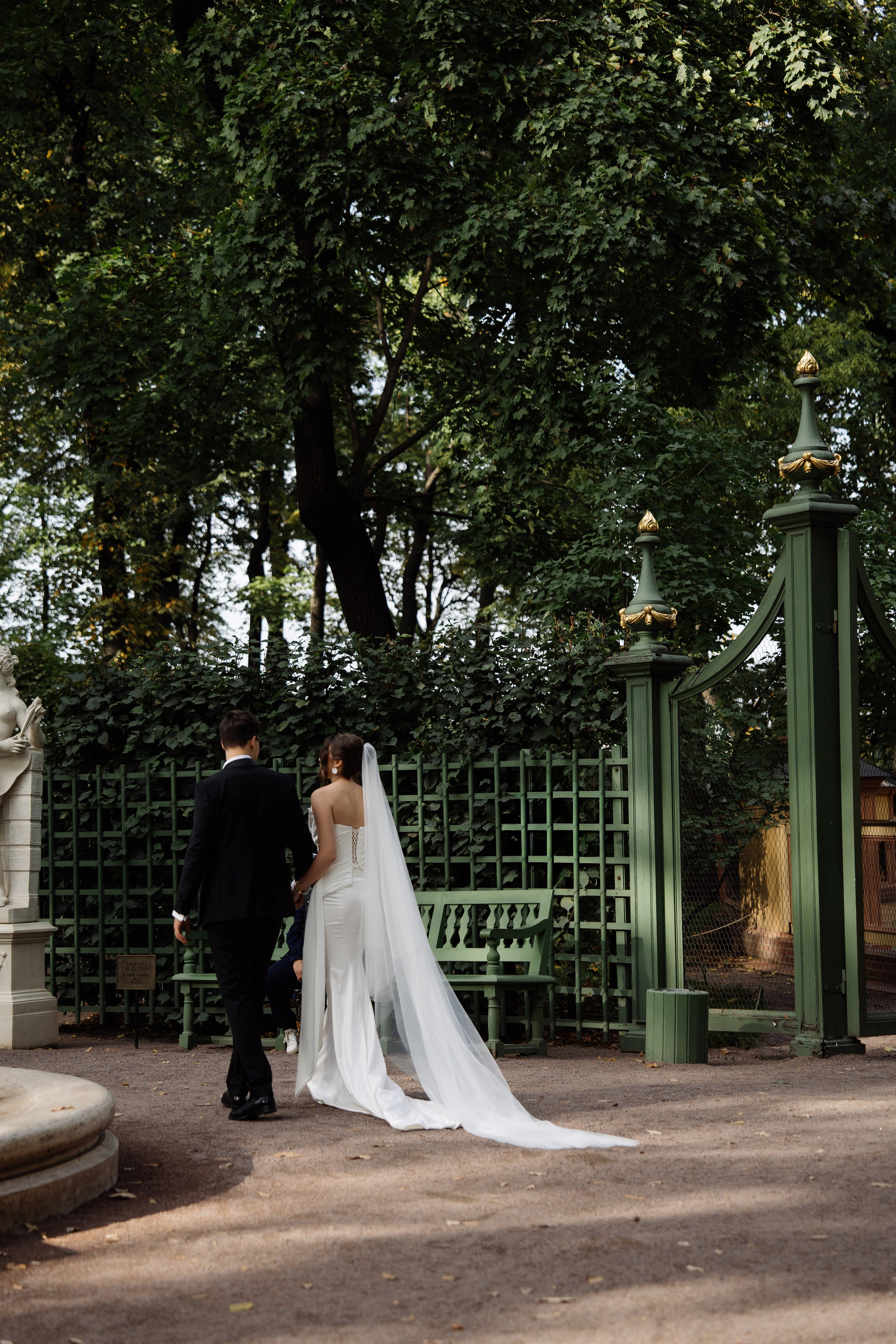 Оранжевая свадьба в гребешках. Свадебный фотограф организатор в Санкт-Петербурге Ассоль Опарина