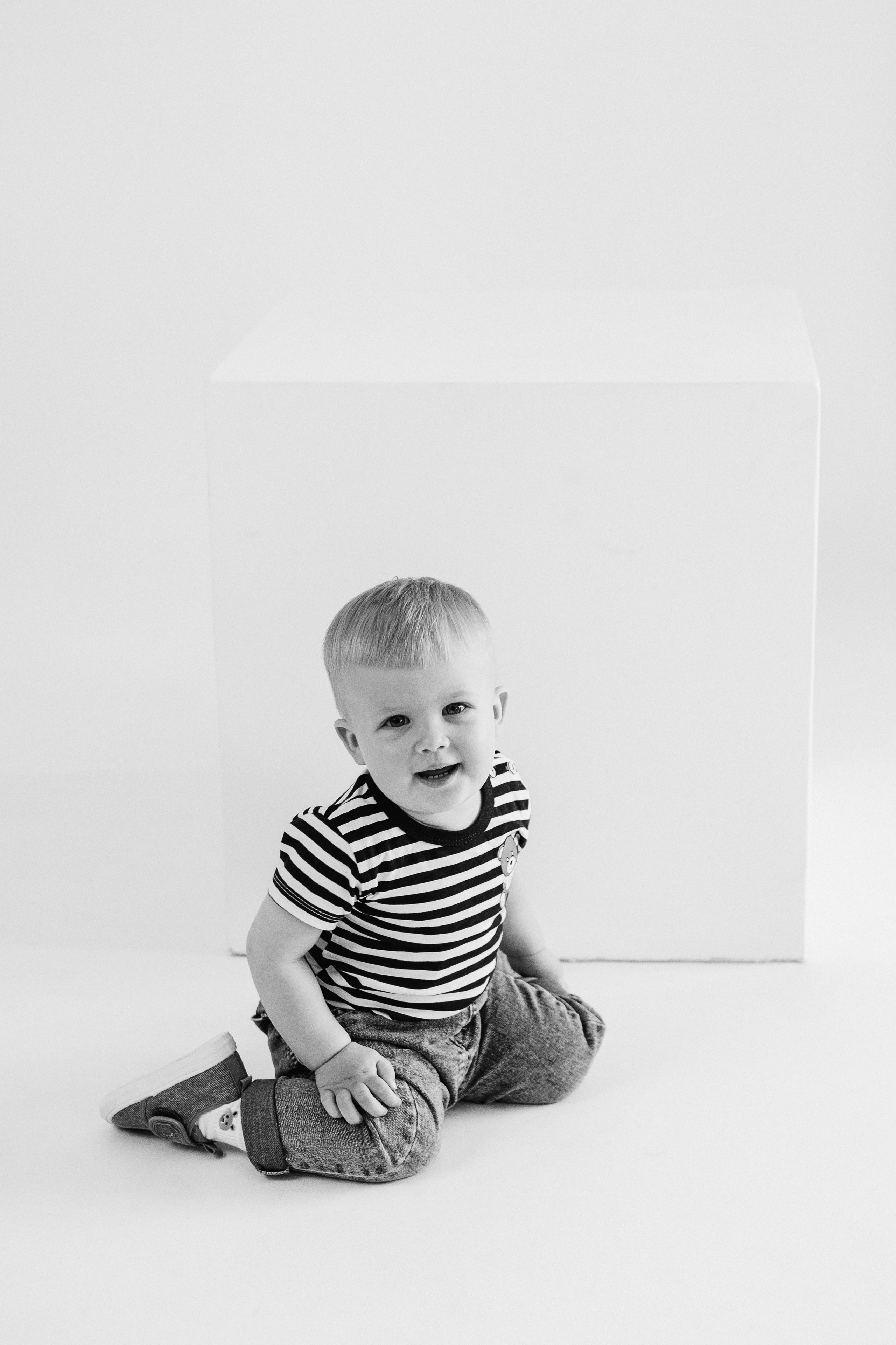 Людмила с Сонечкой и Ваней в студии. Семейный фотограф в Москве Марина Петра