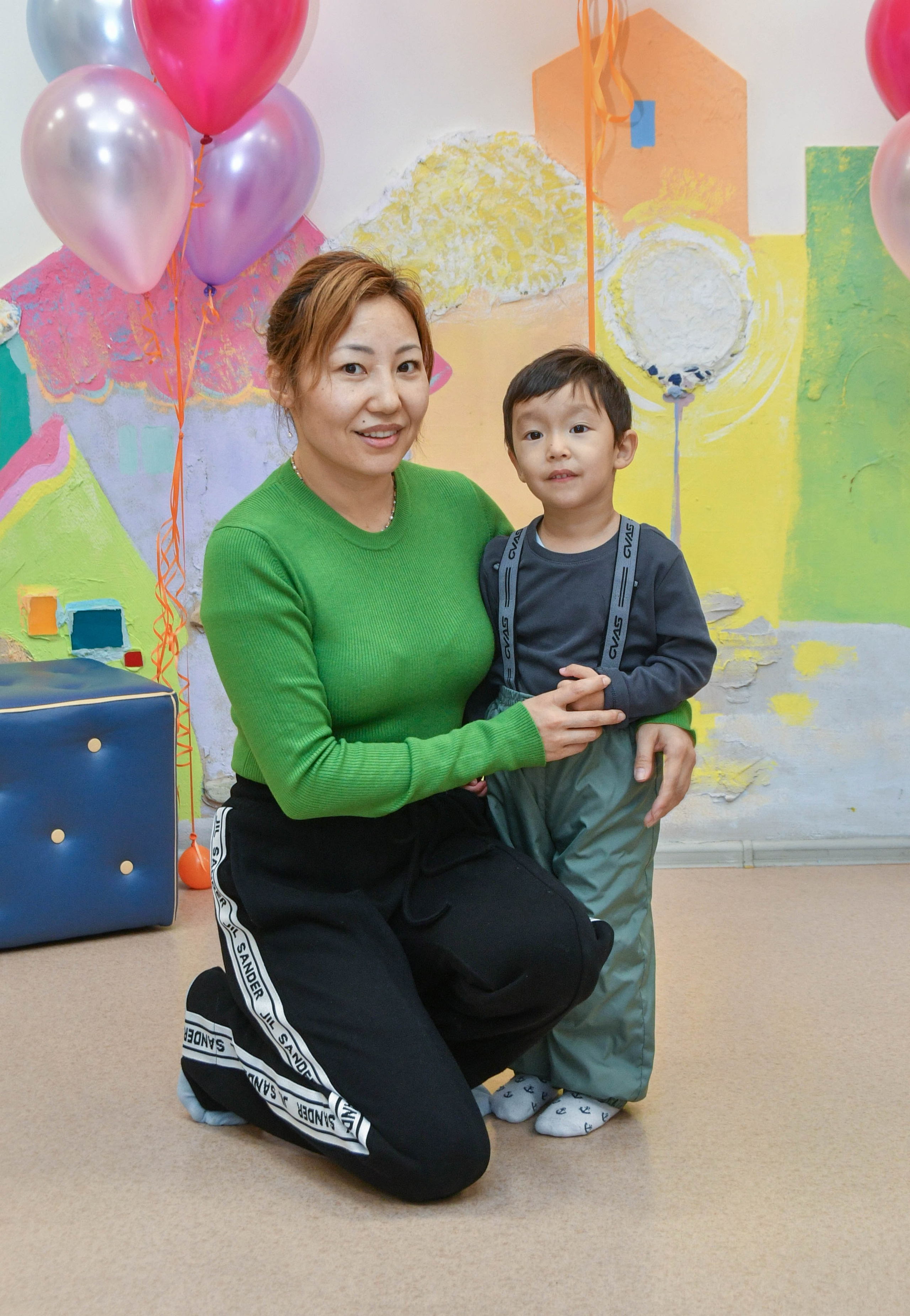 2023 г. День дошкольного работника и прогулка. Репортажный и детский фотограф в Новосибирске