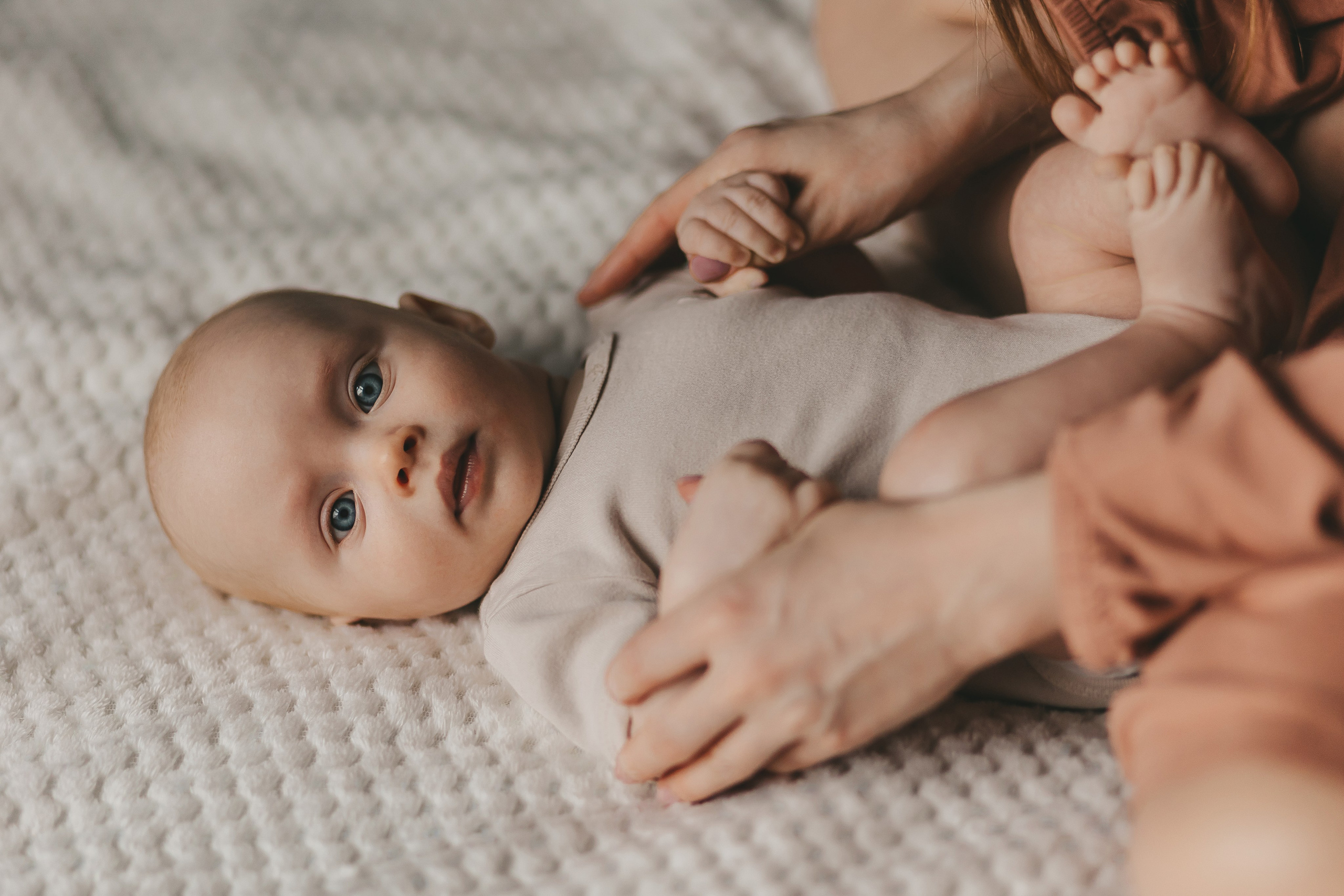 Съемка новорожденных малышей в Москве. Семейный и женский фотограф в Москве Надежда Воробьева