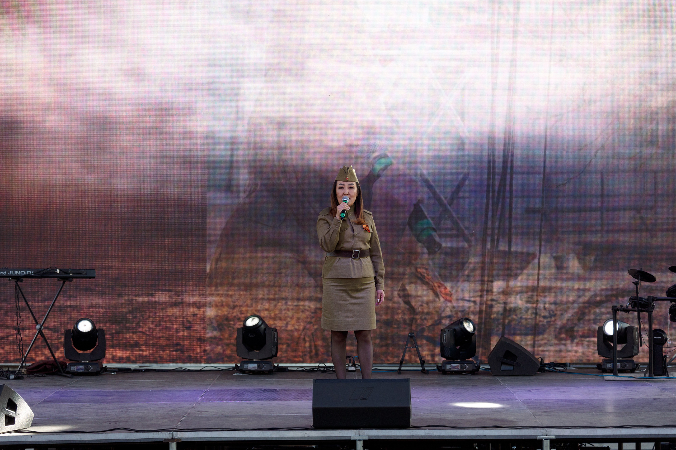 Концерт приуроченный к празднованию 80 лет победл. Свадебный и семейный фотограф в Улан-Удэ