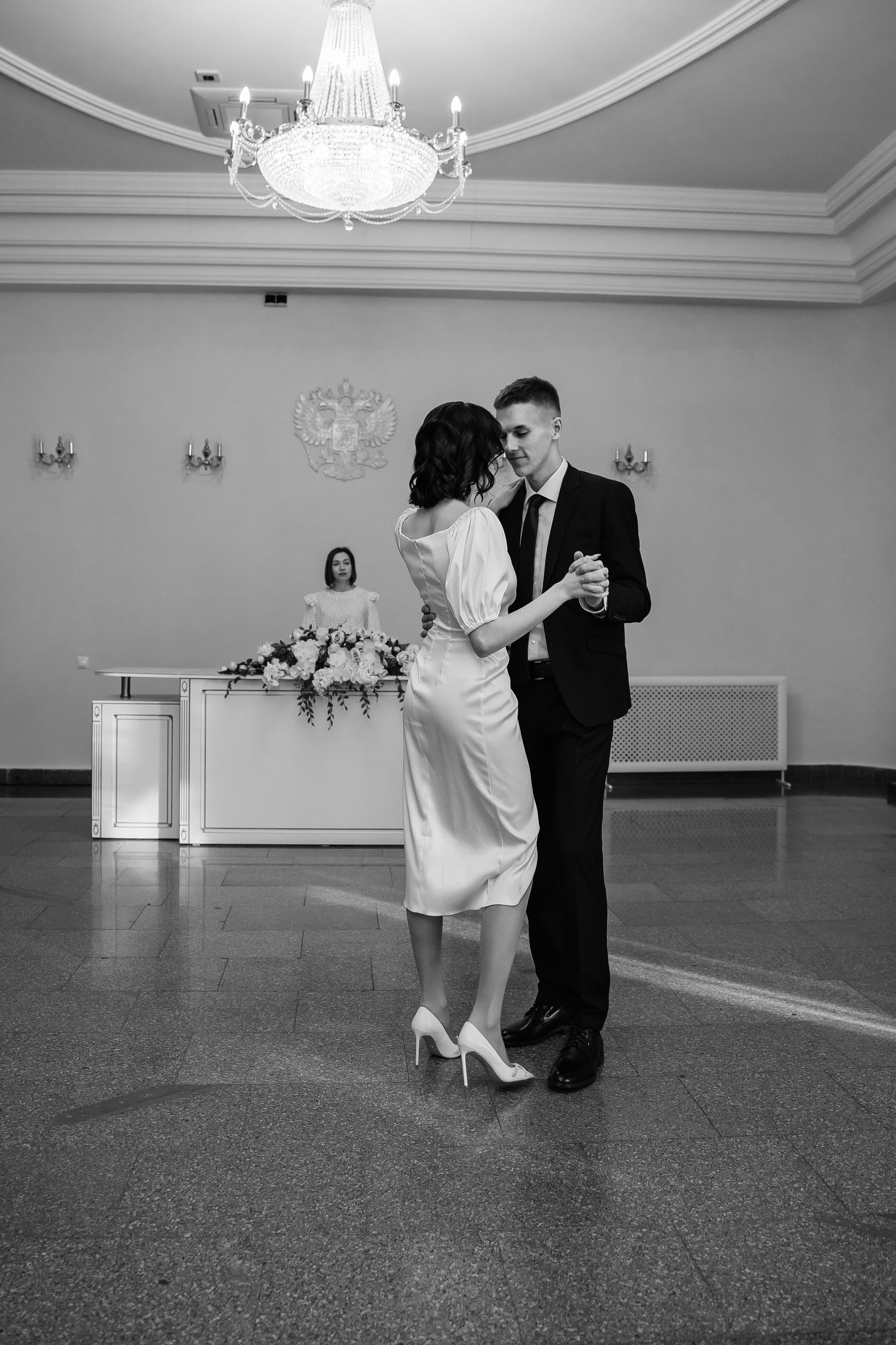 Фотографии с регистрации. Свадебный фотограф в городе Омск EAV Анастасия