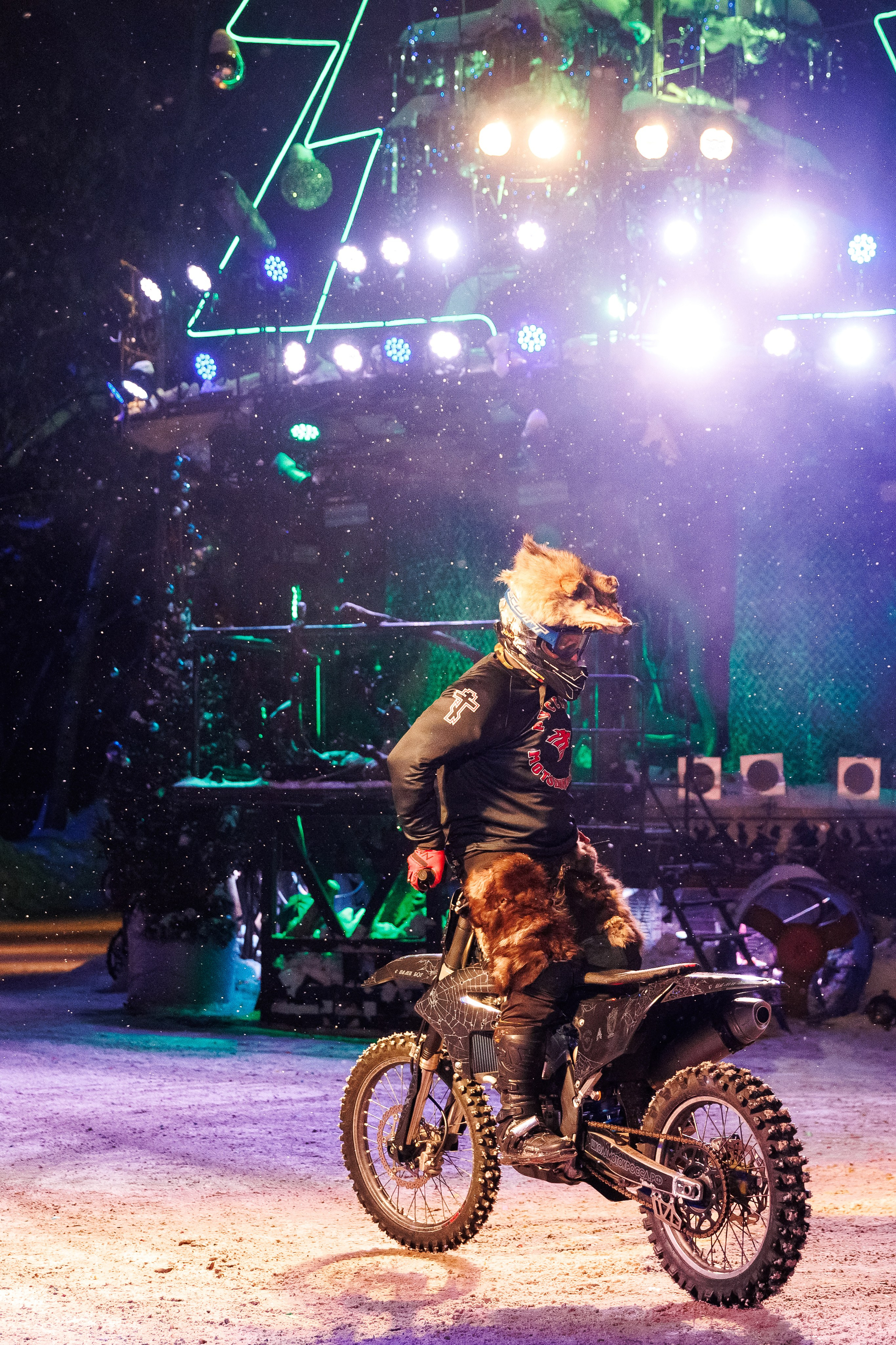 Юбилей в Sexton