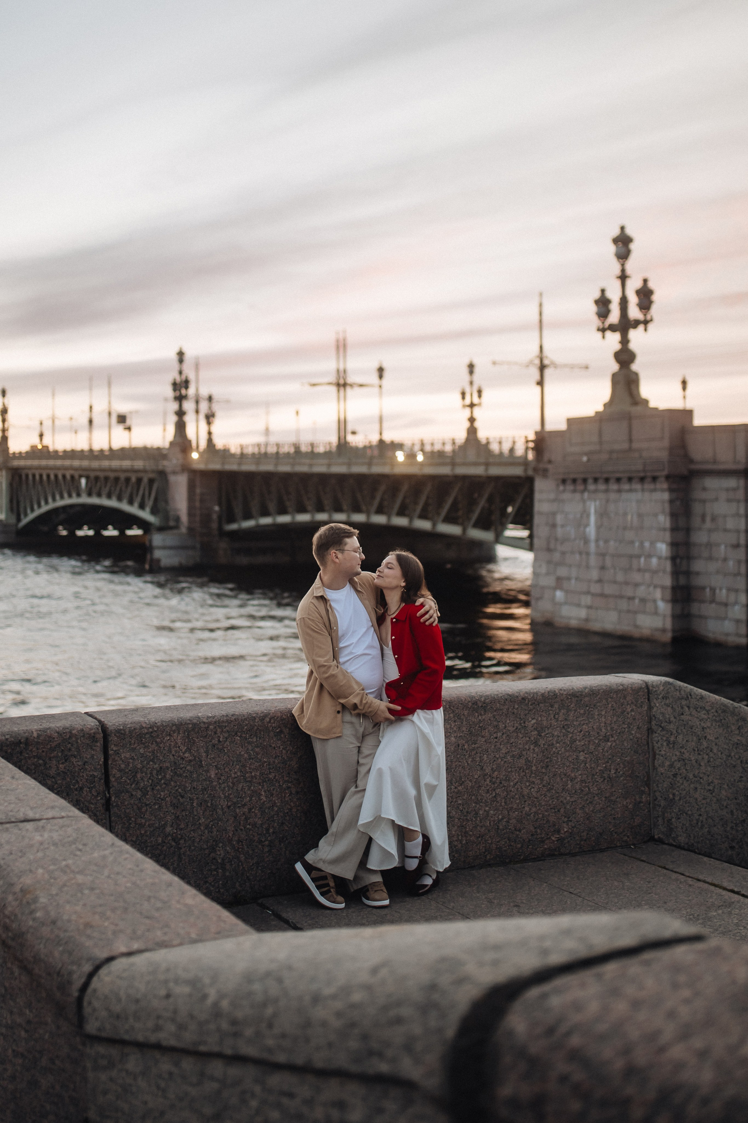 Рассвет в Питере. Фотограф в Санкт Петербурге Лара Великова