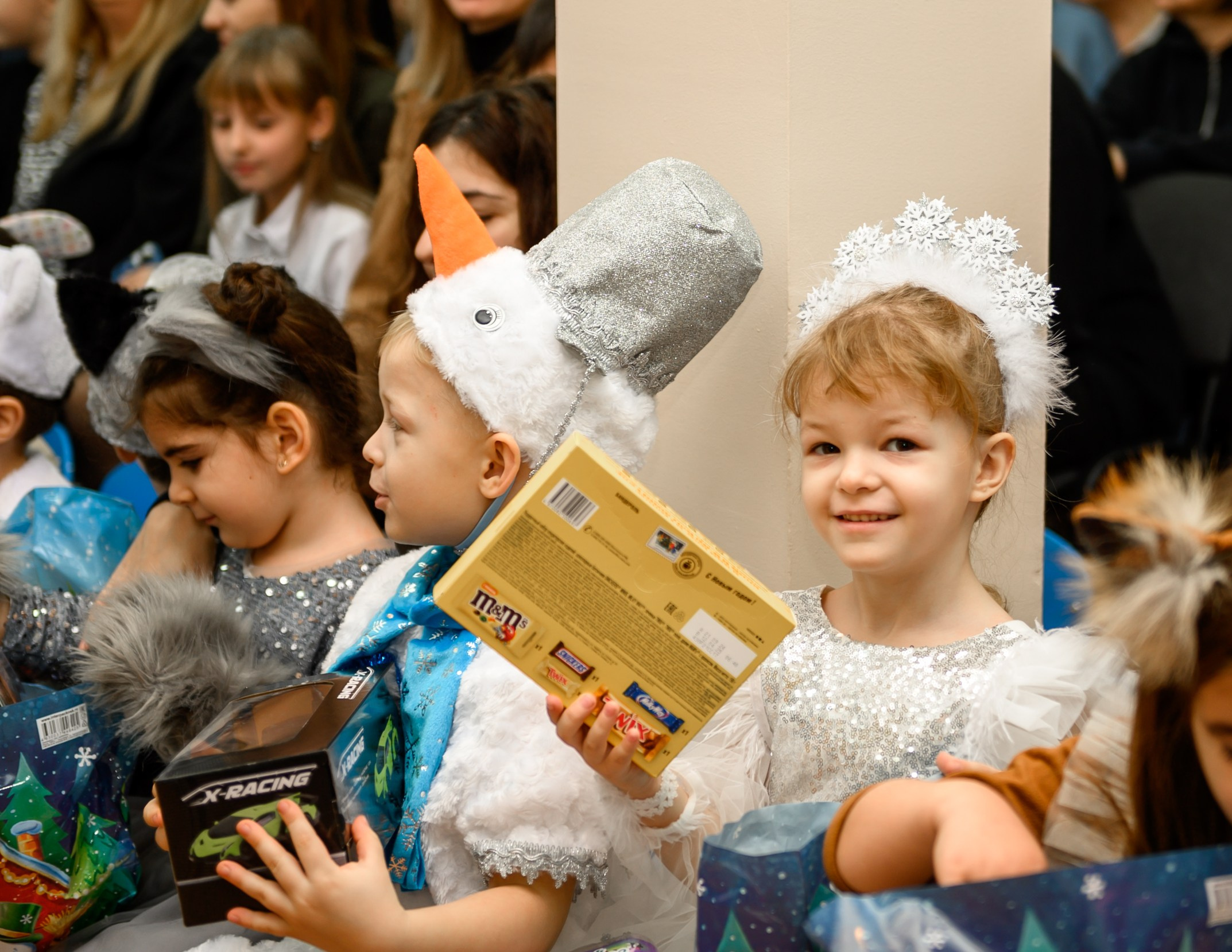 Елка 2025 садик Адлер. Свадебный и семейный фотограф София Невская