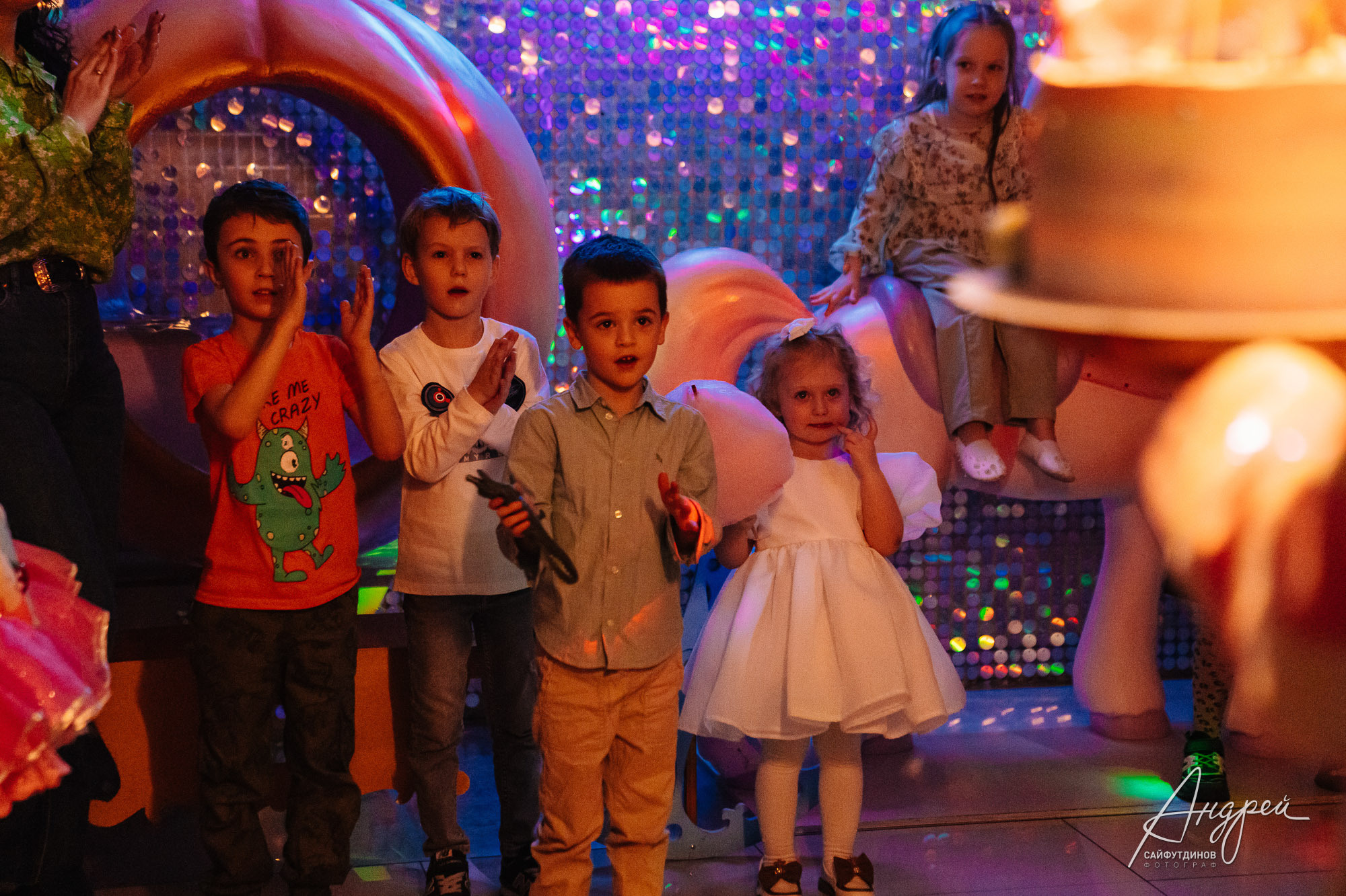 Каролине 3 года! Праздник в лофте Тайм студия. Свадебный и семейный фотограф в Ростове-на-Дону. Андрей Сайфутдинов