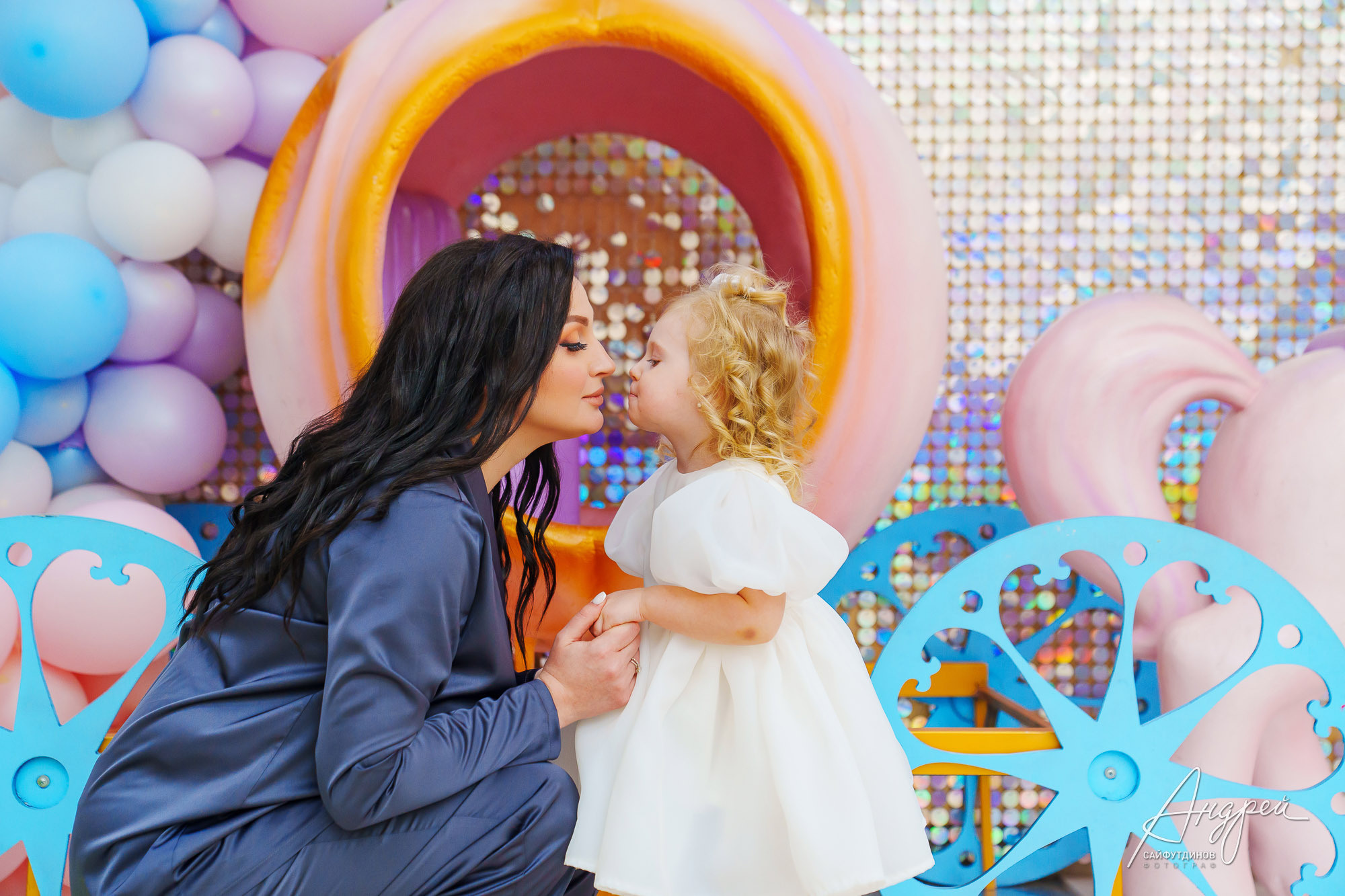 Каролине 3 года! Праздник в лофте Тайм студия. Свадебный и семейный фотограф в Ростове-на-Дону. Андрей Сайфутдинов