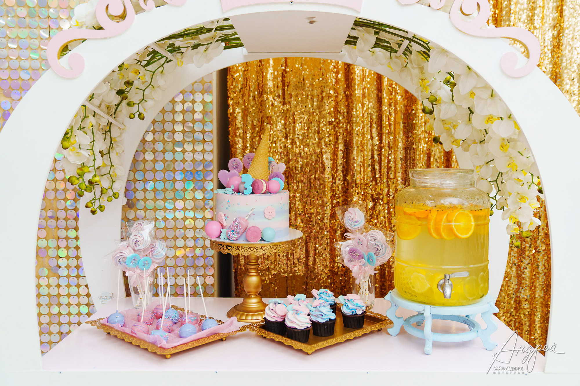 Каролине 3 года! Праздник в лофте Тайм студия. Свадебный и семейный фотограф в Ростове-на-Дону. Андрей Сайфутдинов