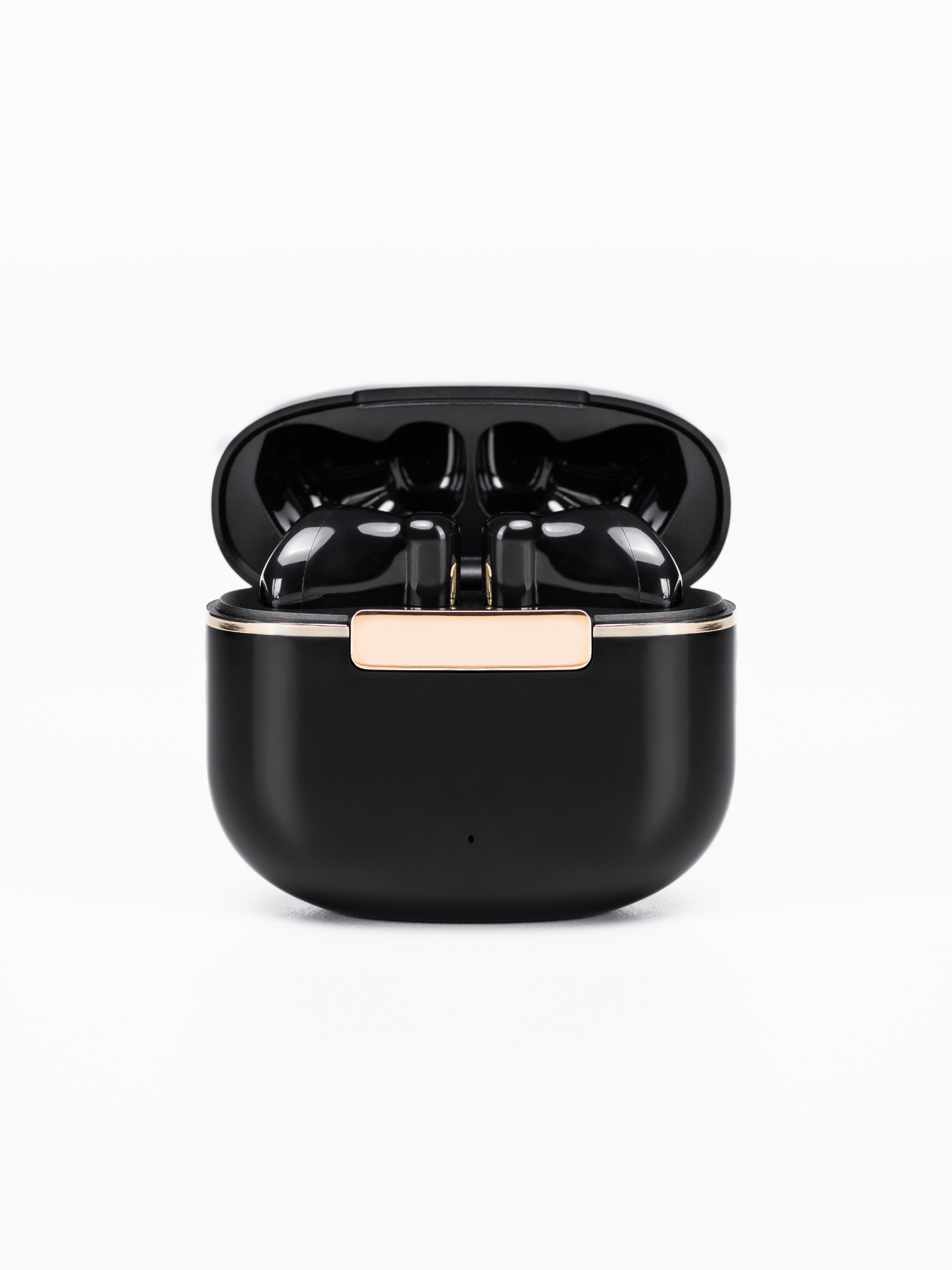 Наушники. Предметный фотограф, фото для маркетплейсов Пятигорск, КМВ