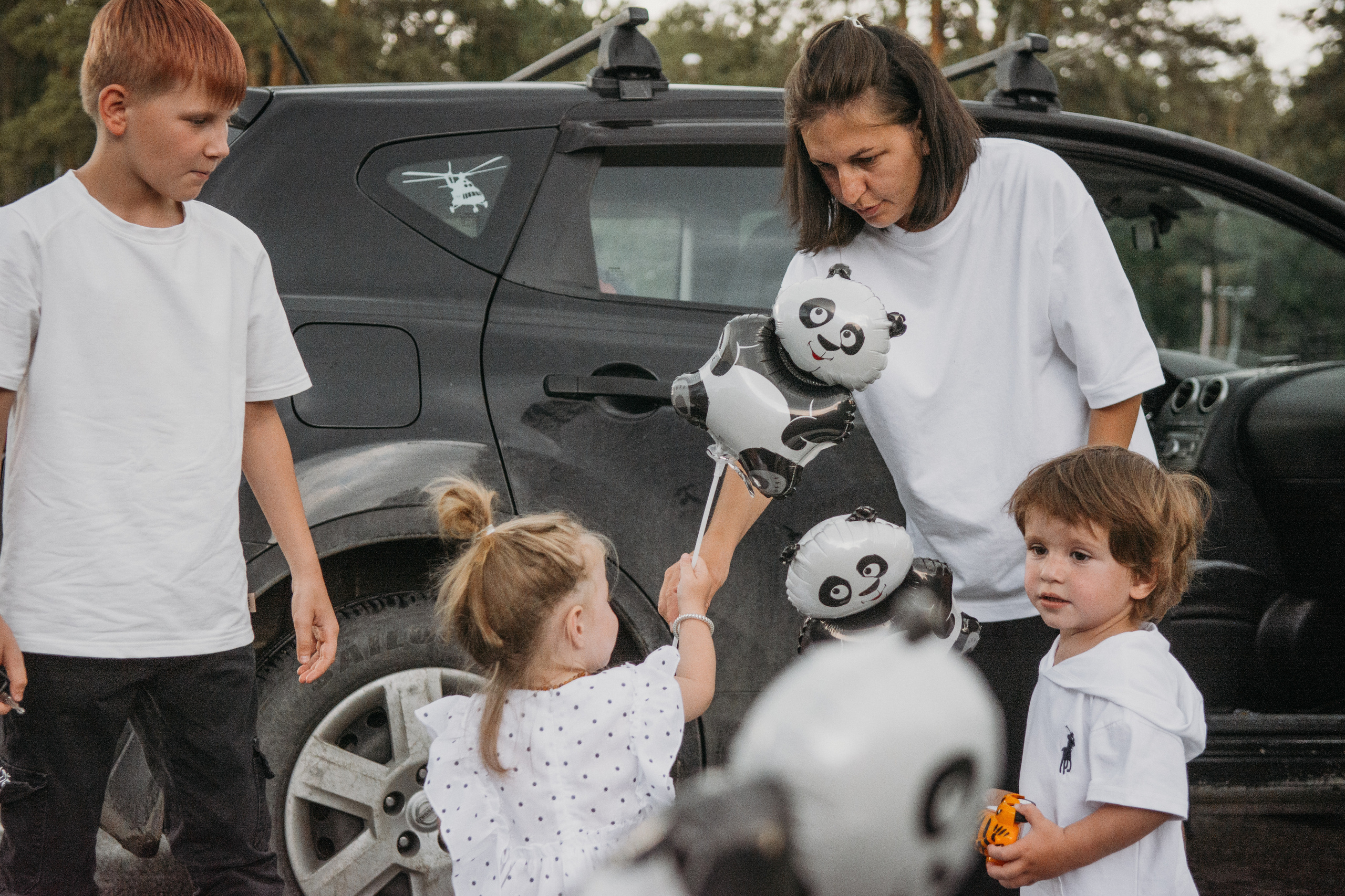 Второй день рождения королевской двойни. Семейный фотограф в Екатеринбурге Всеволод и Марина Пономаревы