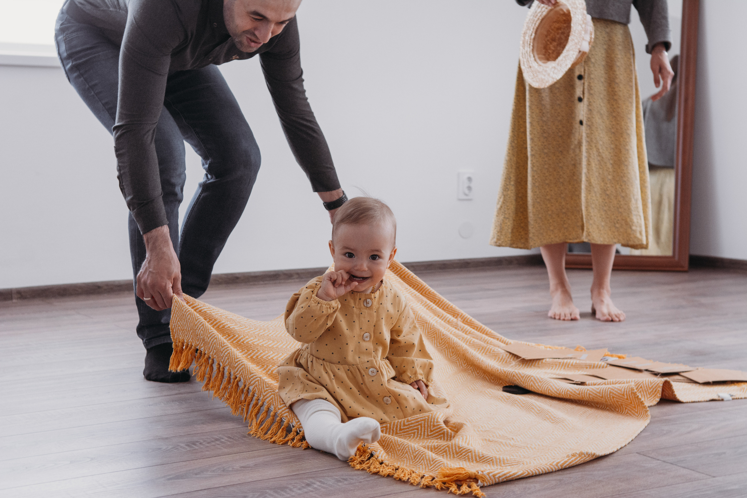 Доченька, тебе уже годик 🧡. Семейный фотограф в Екатеринбурге Всеволод и Марина Пономаревы