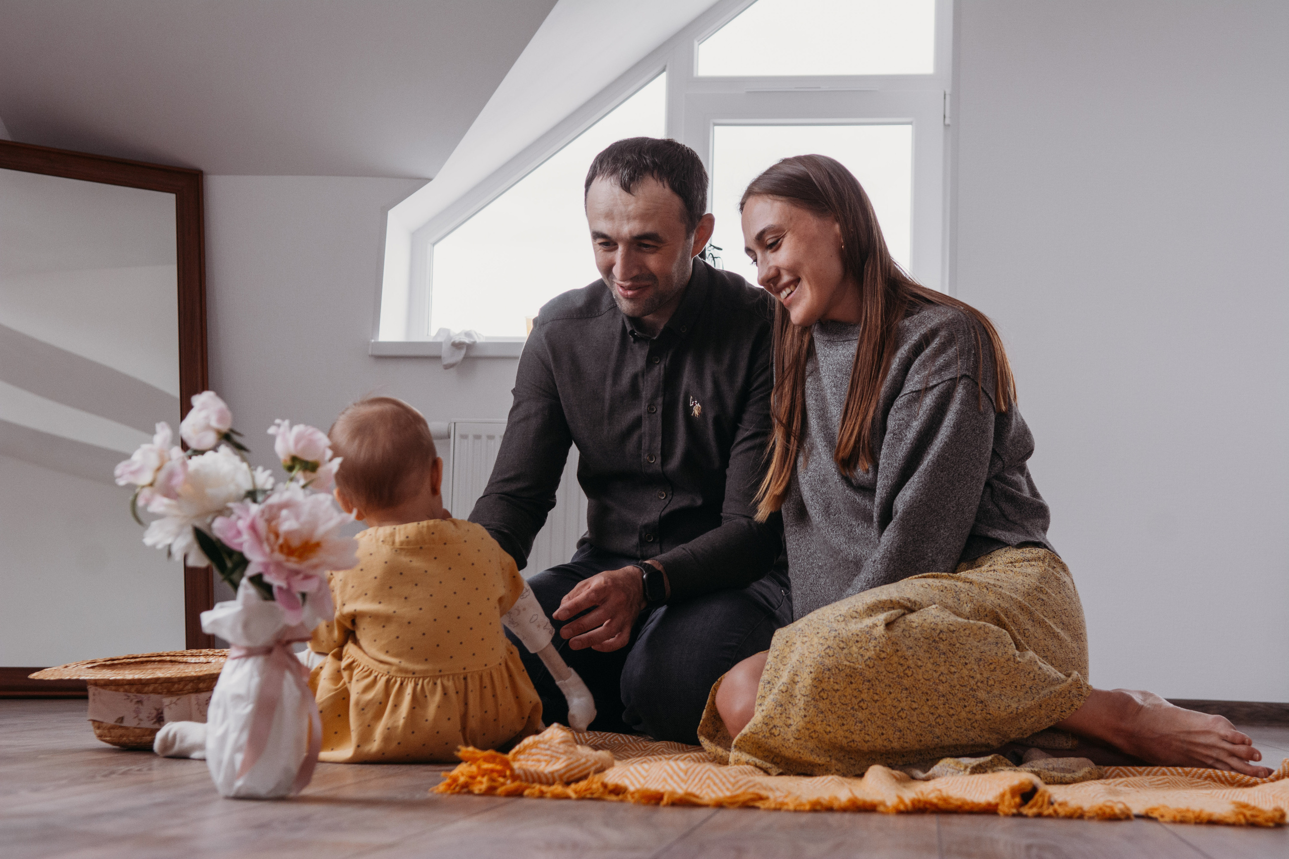 Доченька, тебе уже годик 🧡. Семейный фотограф в Екатеринбурге Всеволод и Марина Пономаревы