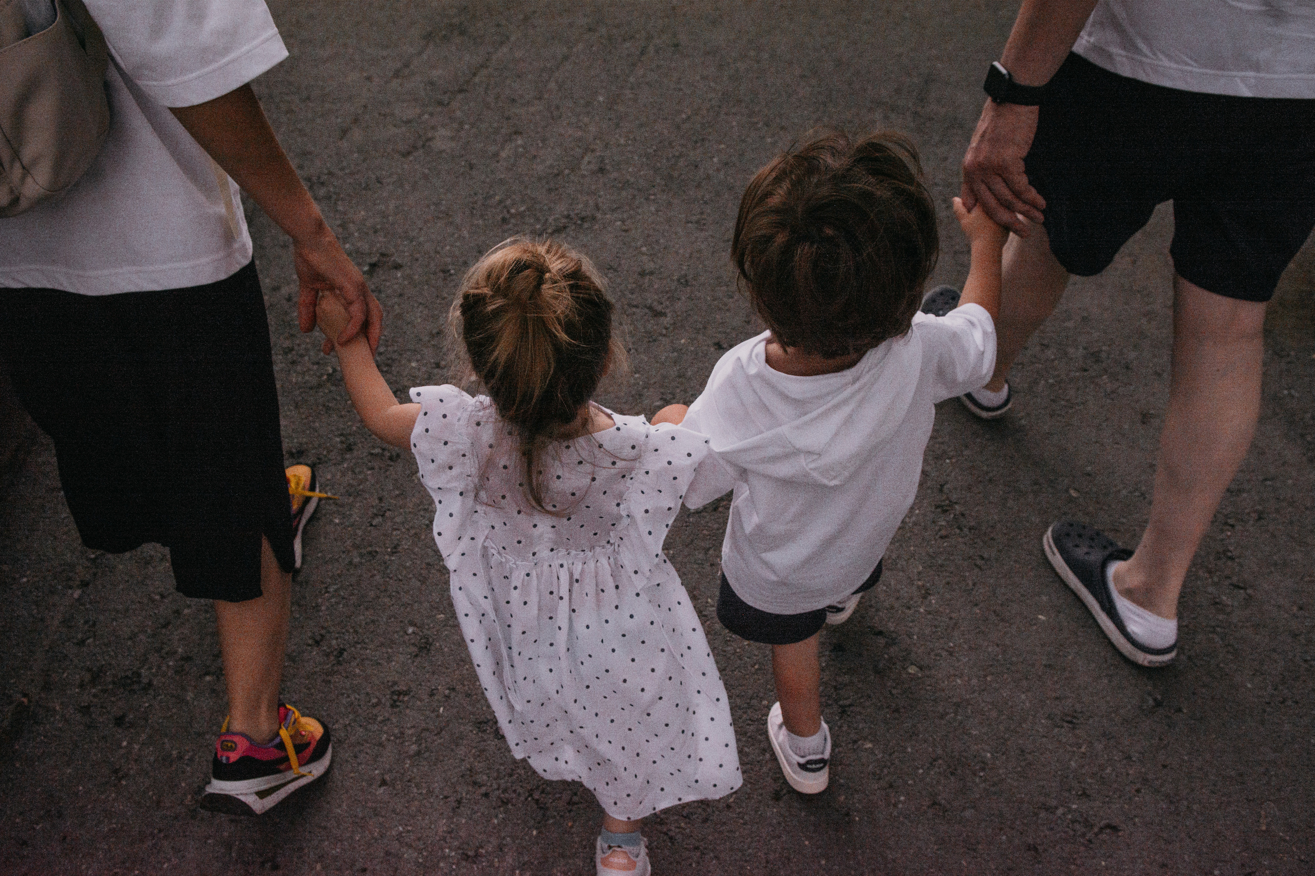 Второй день рождения королевской двойни. Семейный фотограф в Екатеринбурге Всеволод и Марина Пономаревы