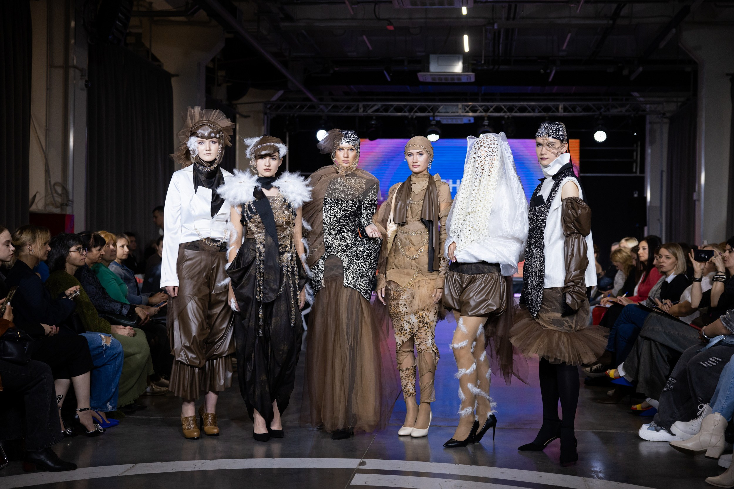 Фестиваль моды и красоты Fashion Style (17 мая 2025). Репортажный фотограф Алексей Пирязев