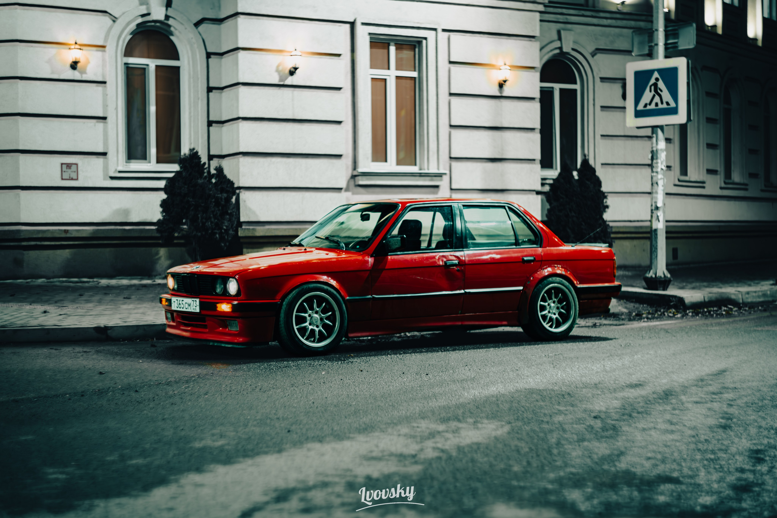 BMW E30. Camera motor