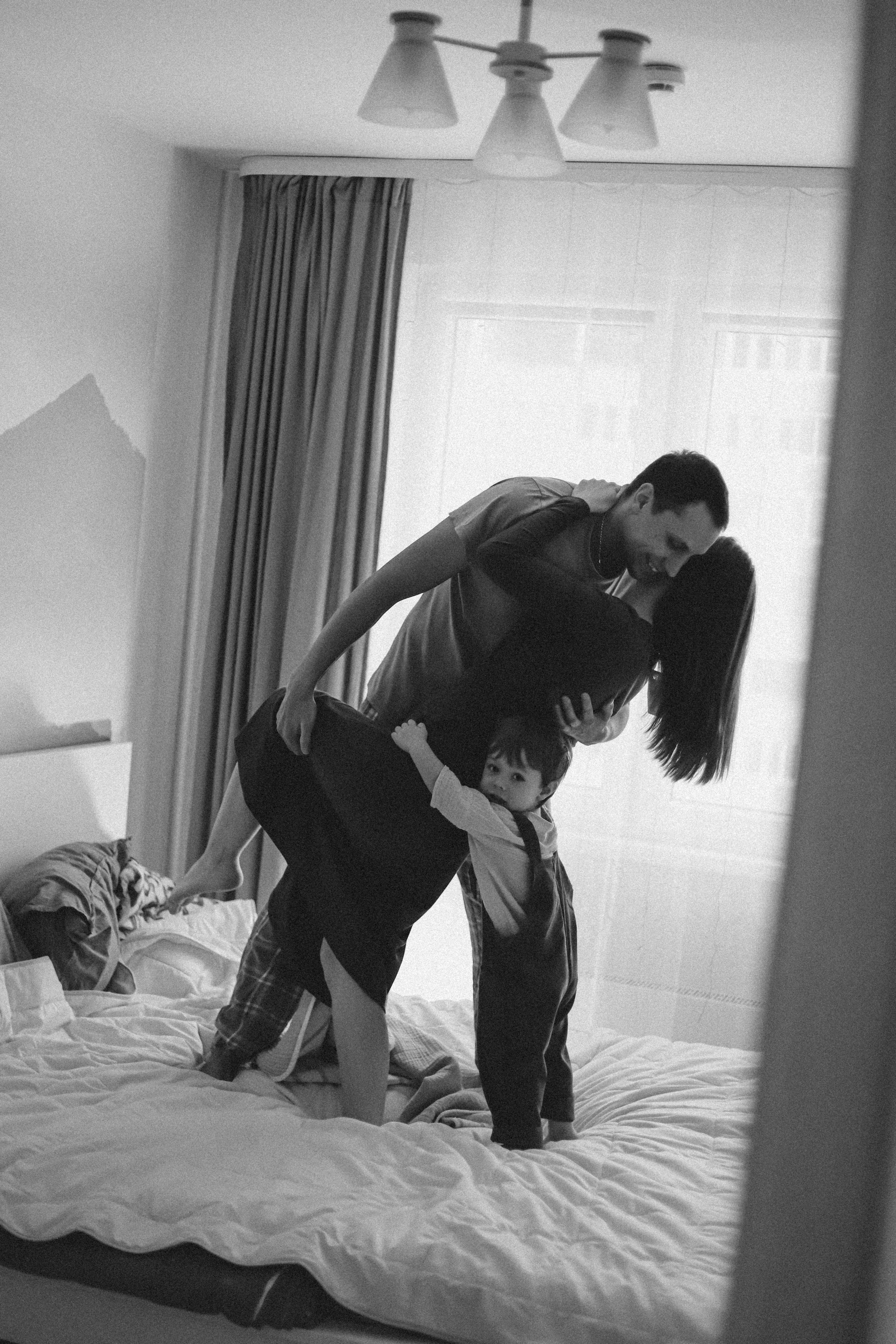 Домашняя новогодняя история. Алексей+Ксения+Дима. Услуги